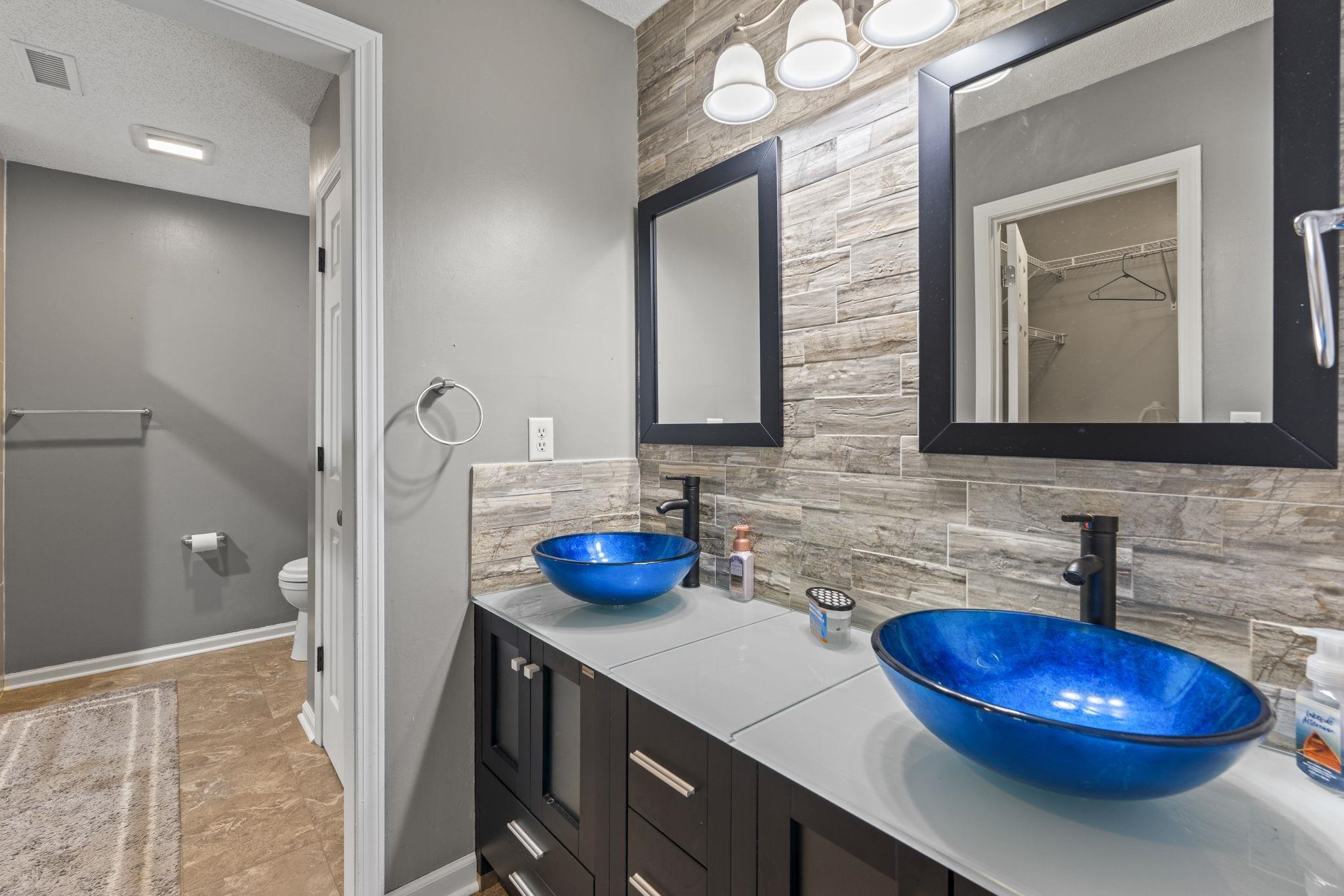 2295 Seaford Dr. Property Photo 25
