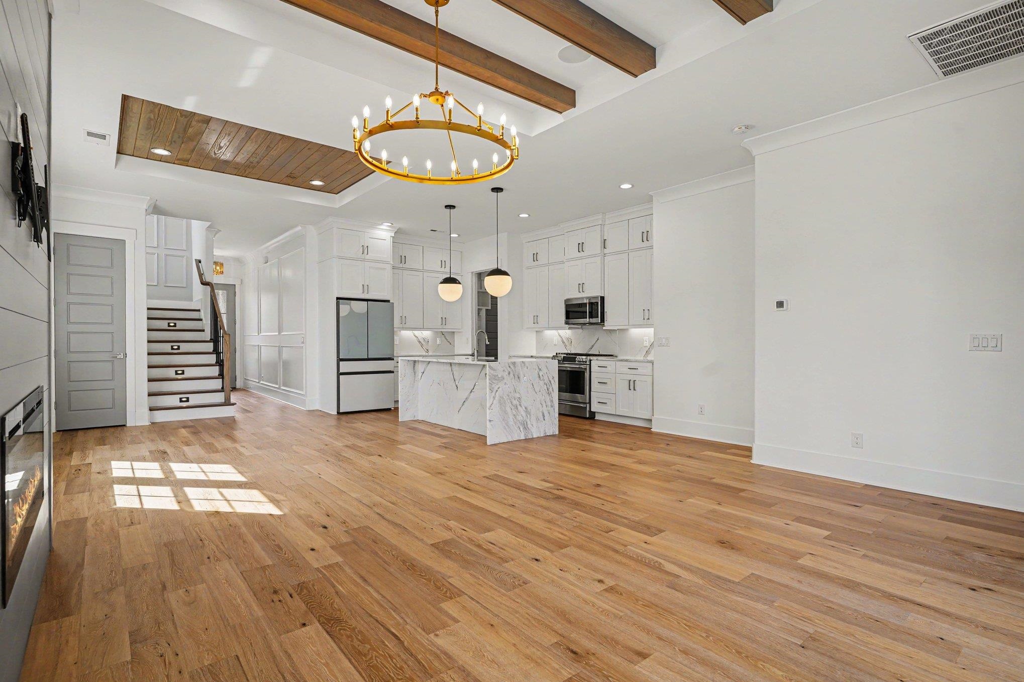 6774 Ocean Breeze Loop Property Photo 7