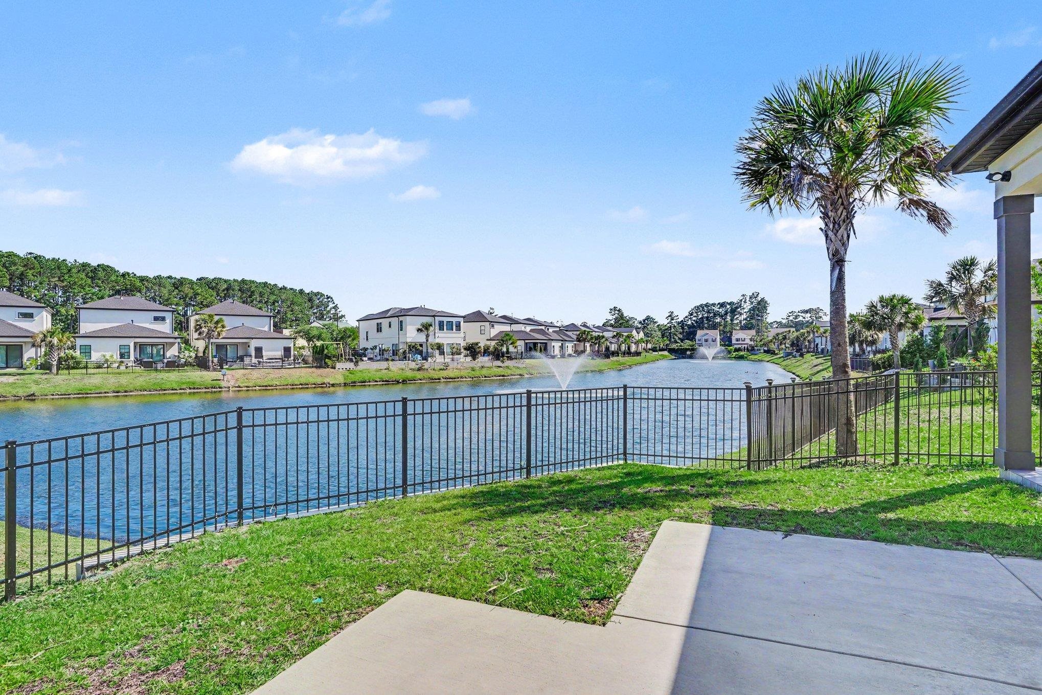 6774 Ocean Breeze Loop Property Photo 34