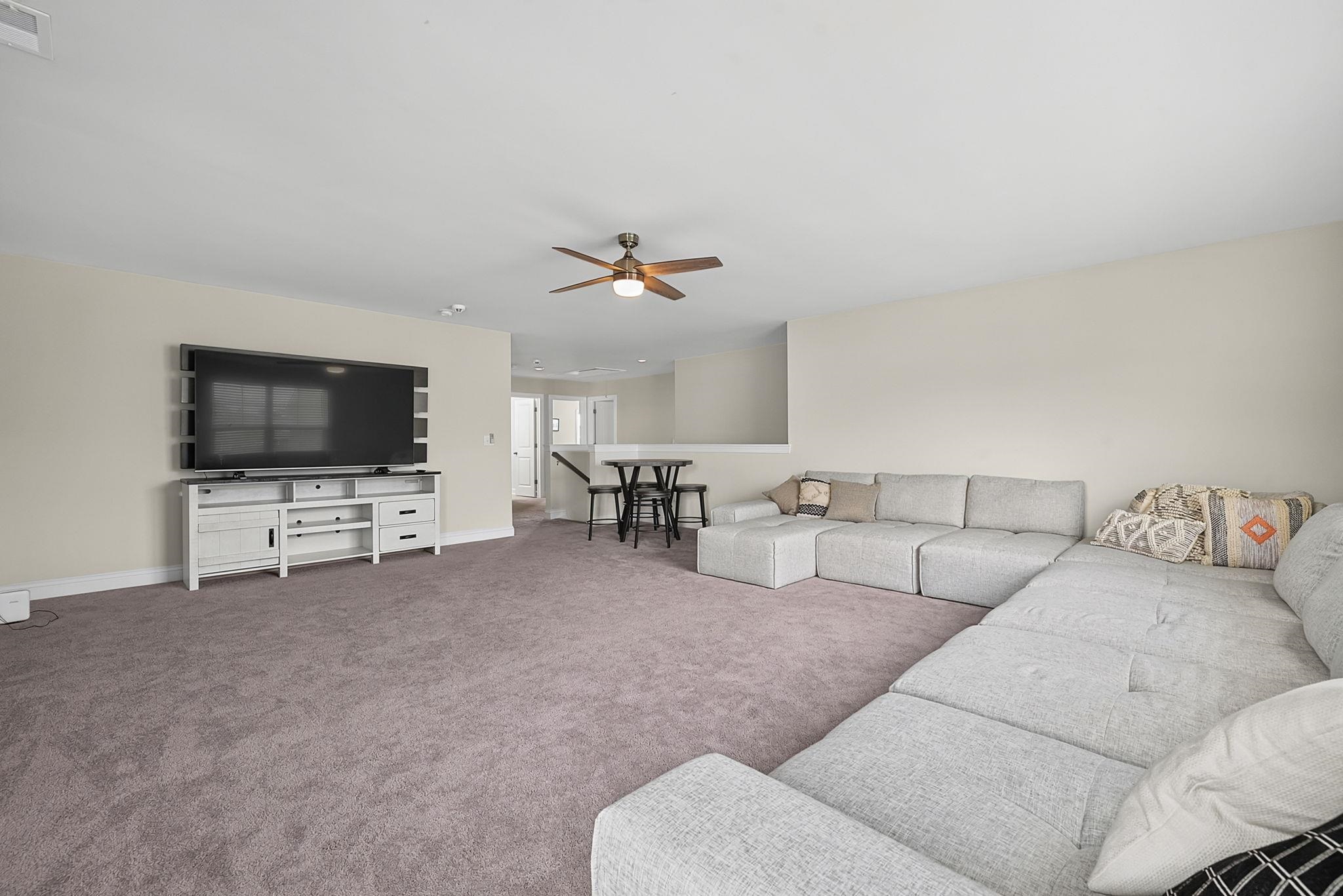 2793 Stellar Loop Property Photo 30