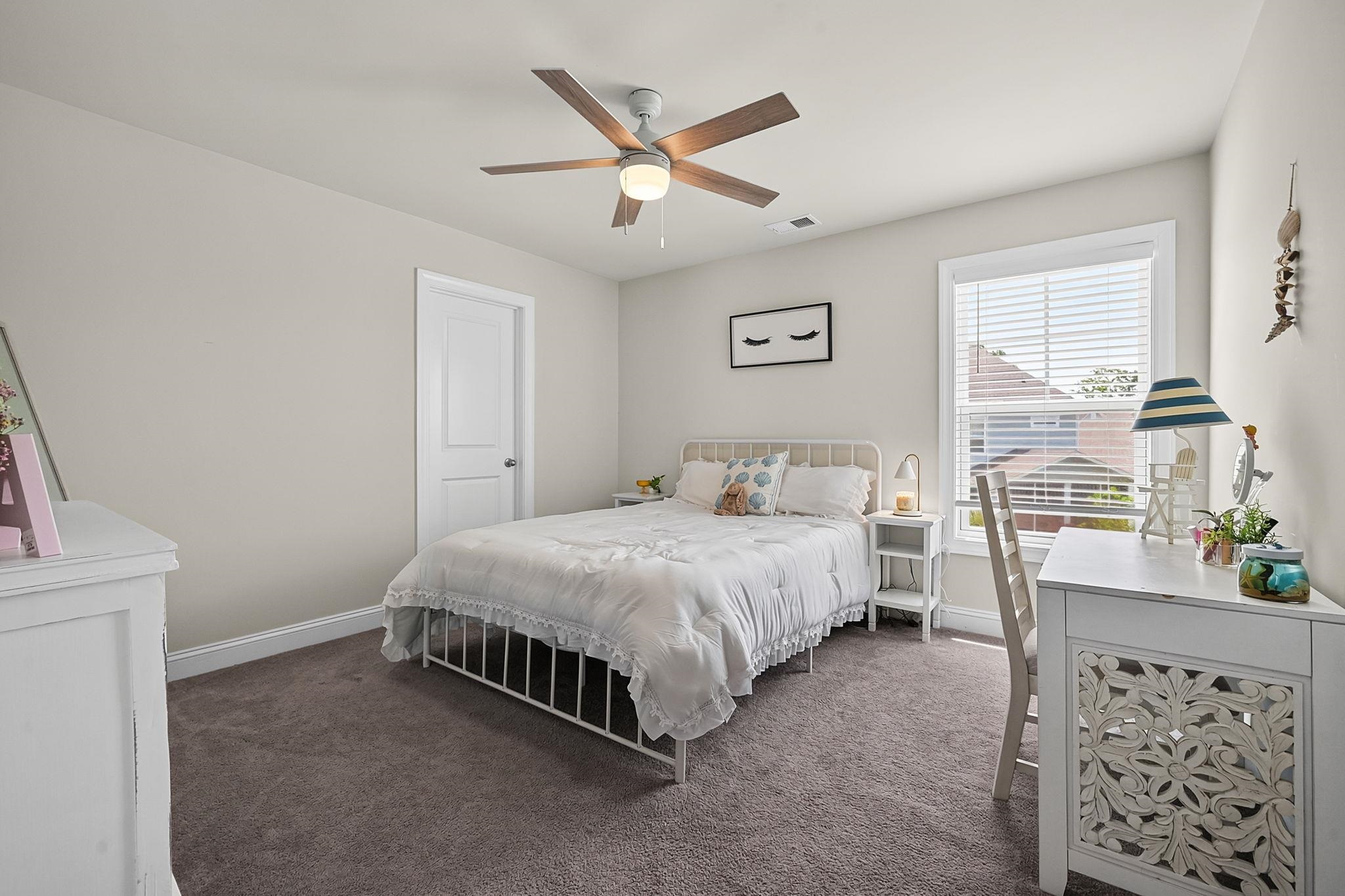 2793 Stellar Loop Property Photo 32