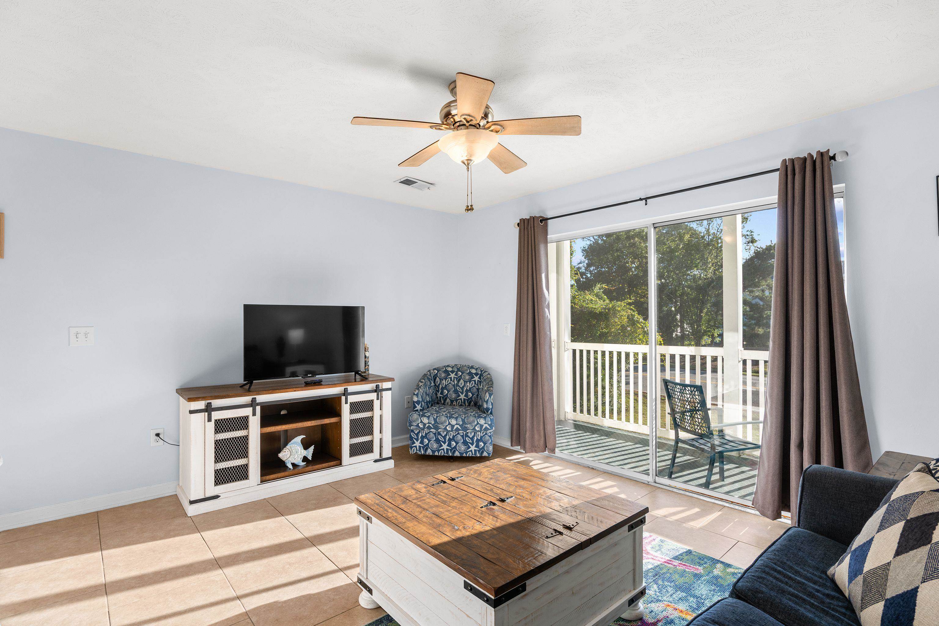 564 White River Dr. Property Photo 12