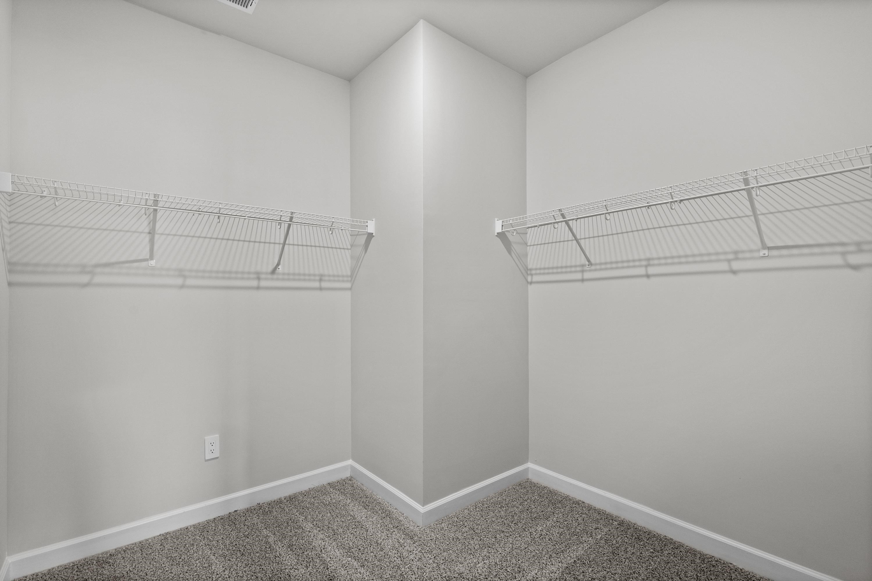 2910 Tranquility Loop Property Photo 25