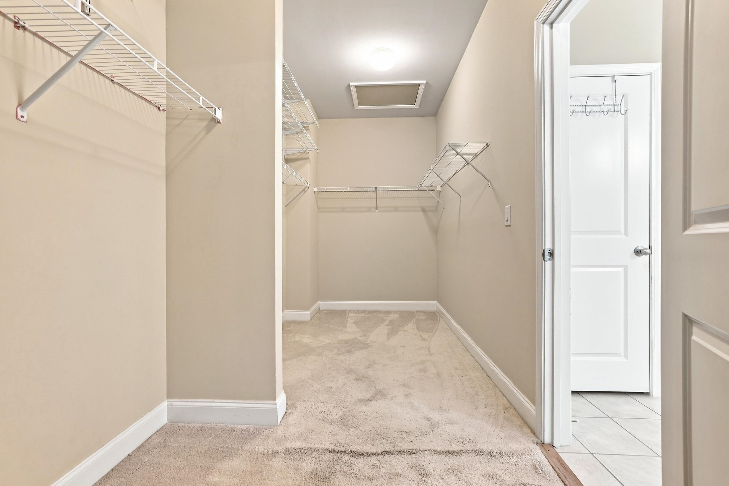 242 Hyacinth Loop Property Photo 25