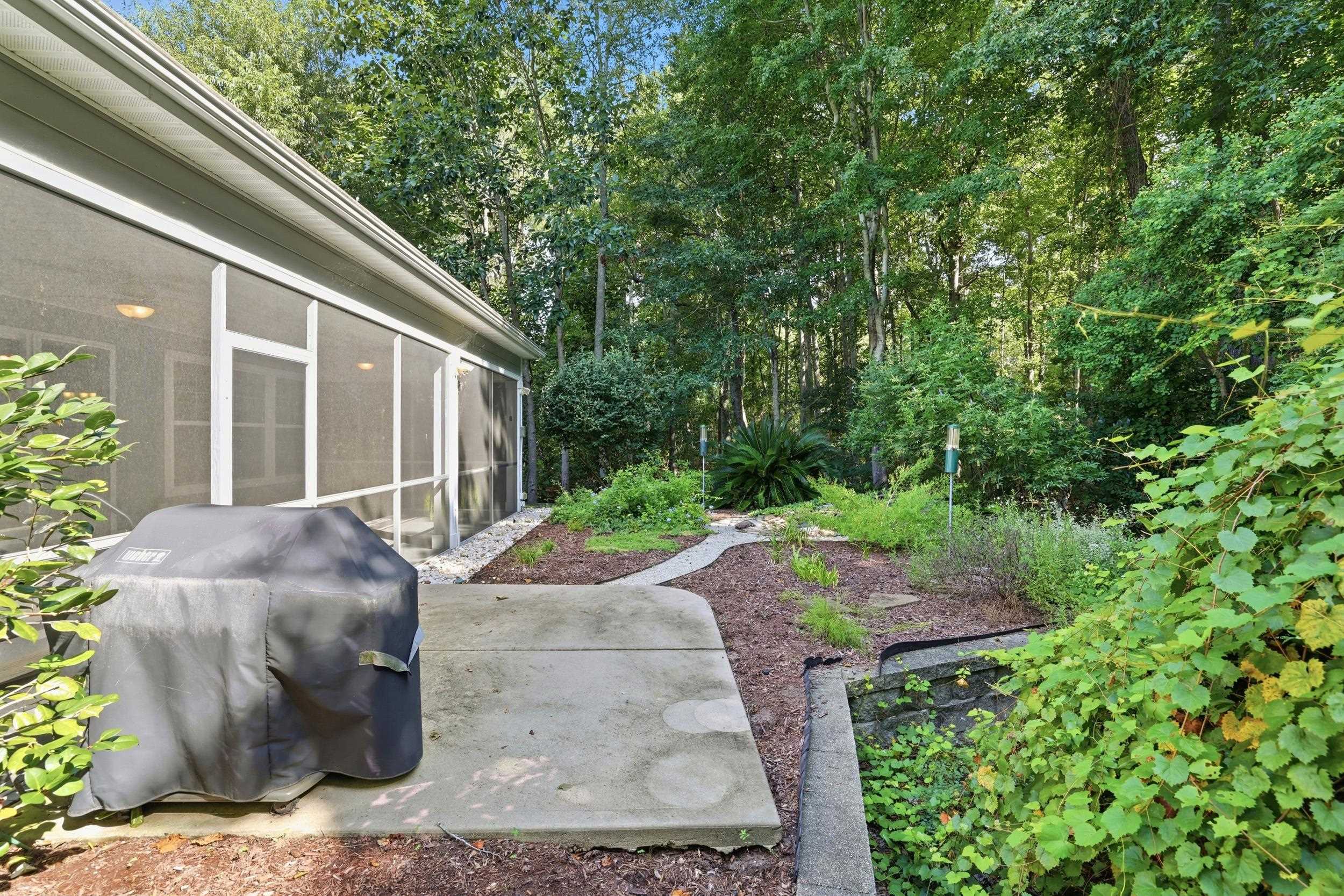 242 Hyacinth Loop Property Photo 38