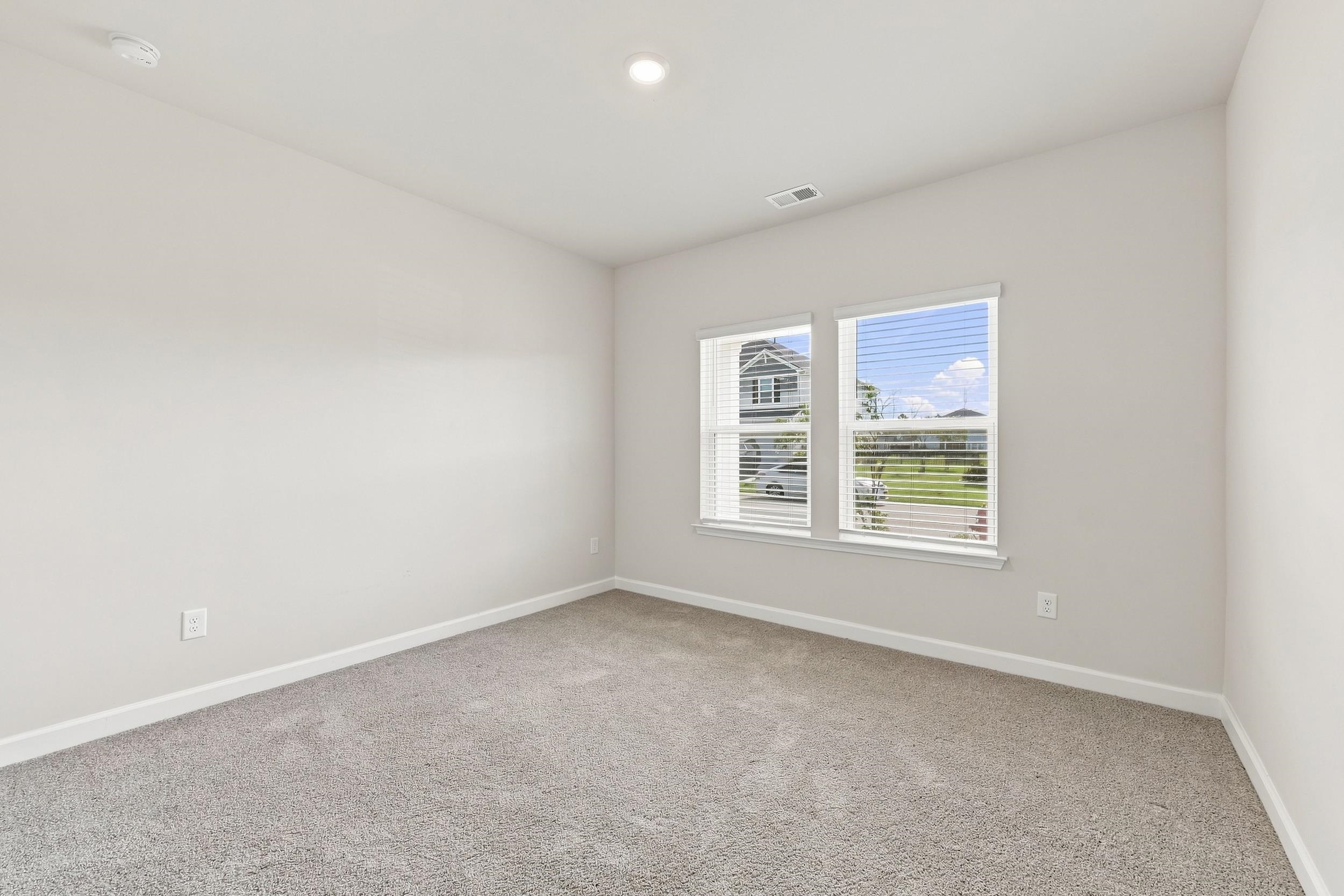 2417 Grand Meadow Dr. Property Photo 18