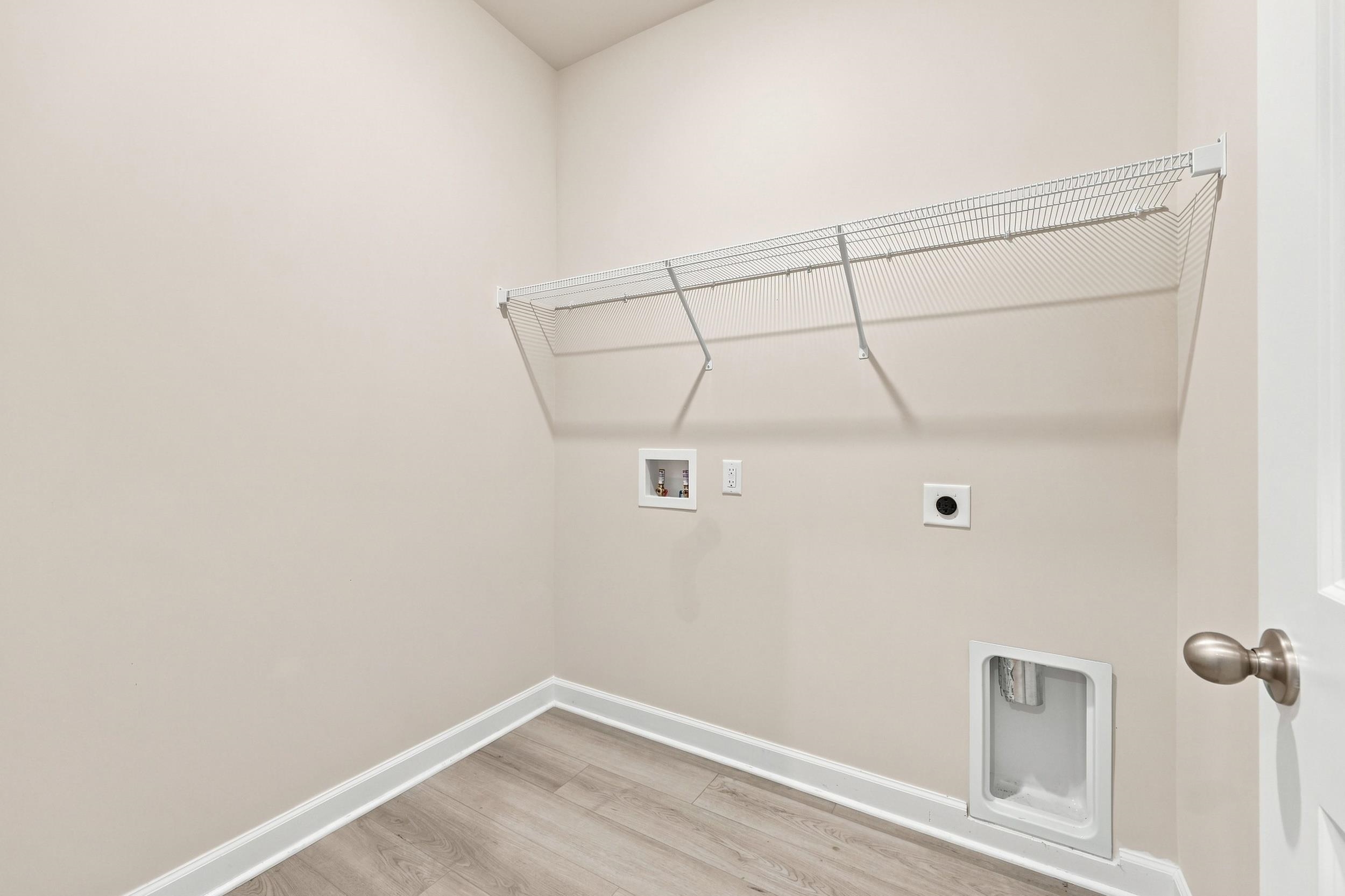 2417 Grand Meadow Dr. Property Photo 23
