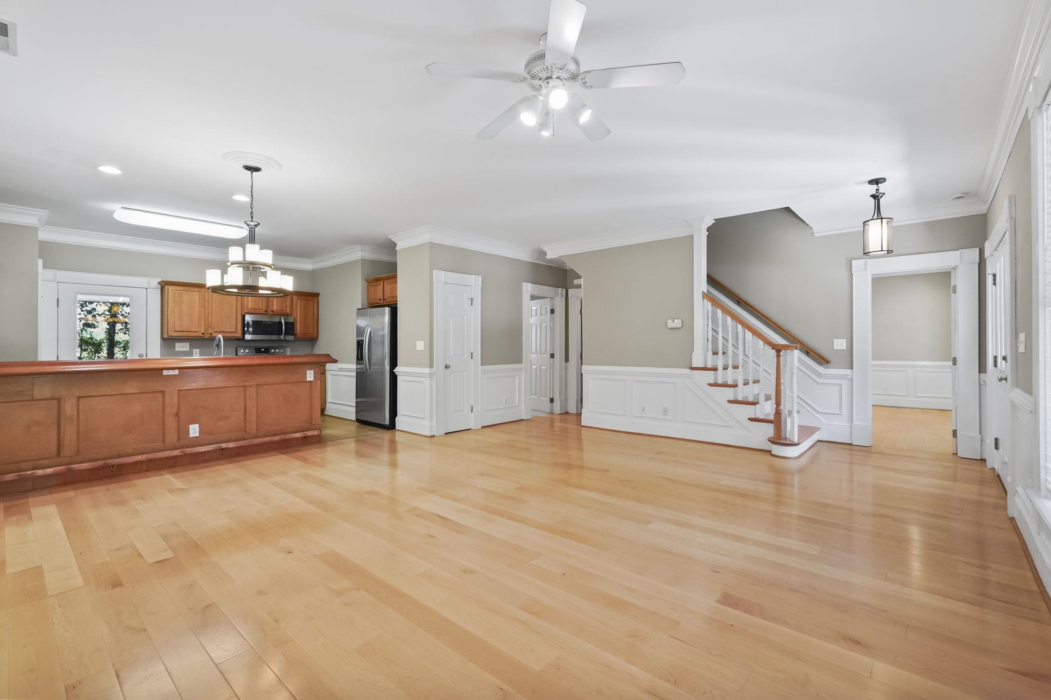 2412 Watson Dr. Property Photo 3