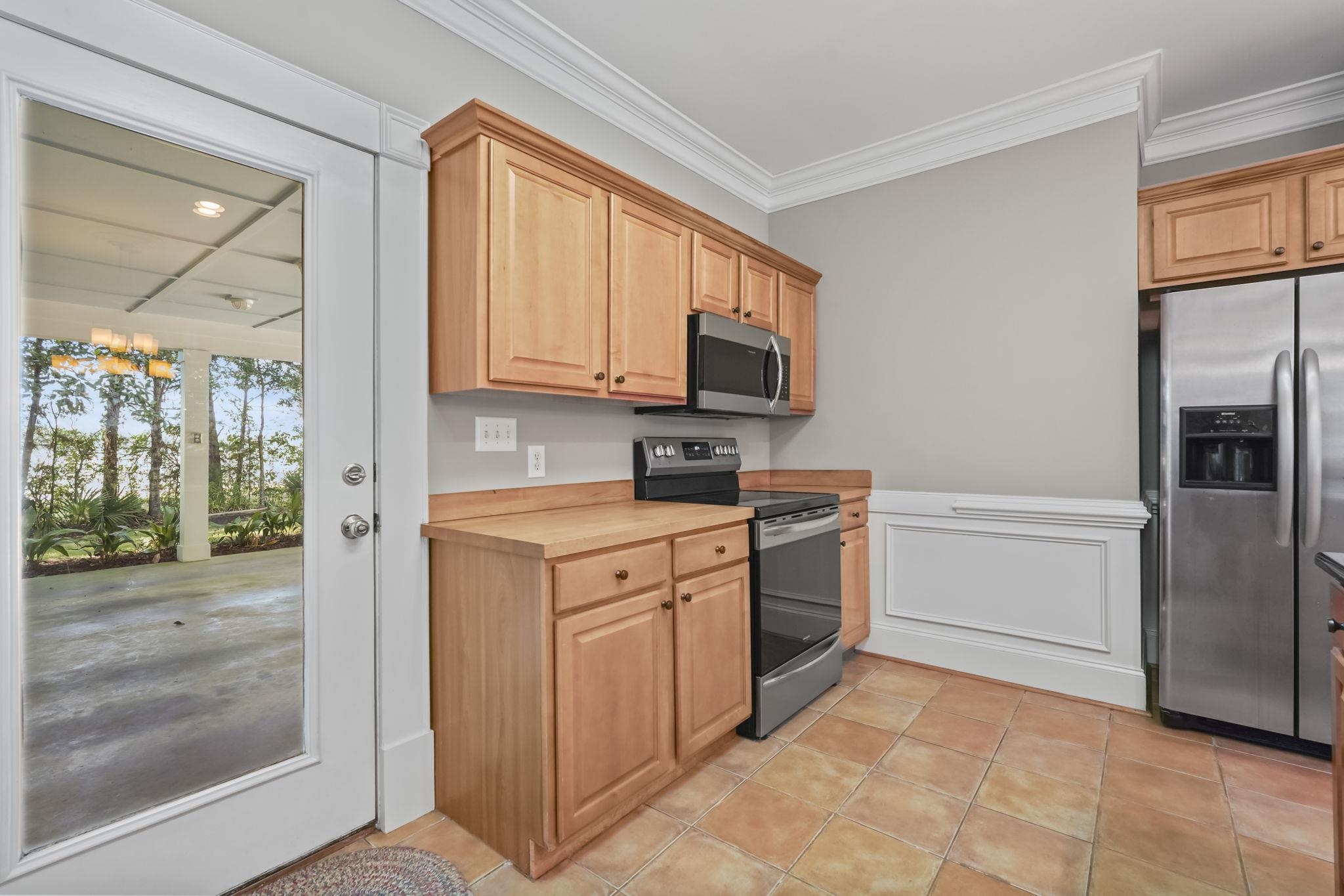 2412 Watson Dr. Property Photo 10