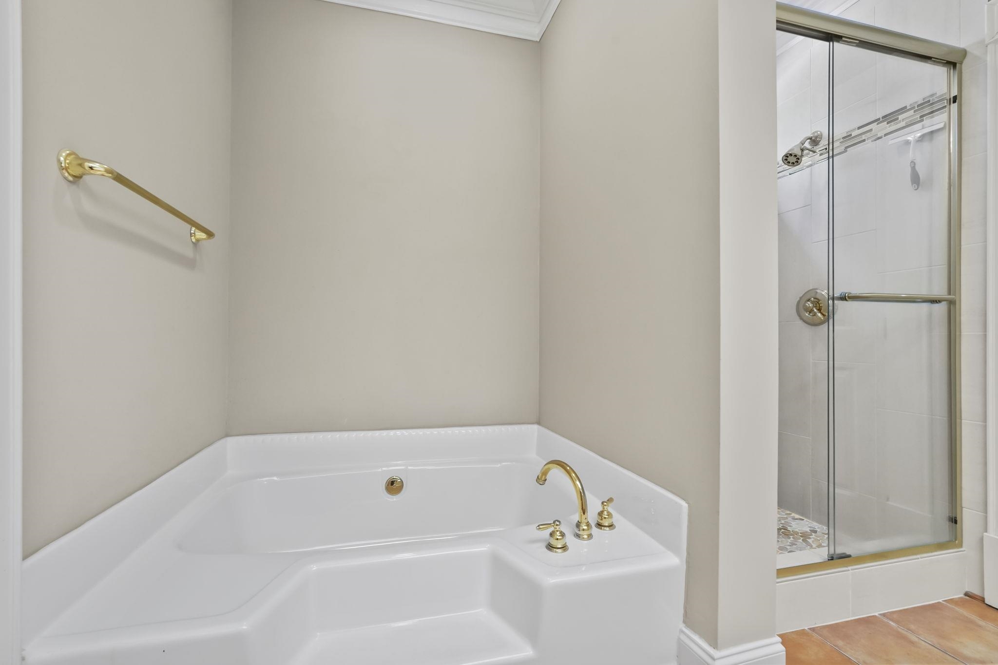 2412 Watson Dr. Property Photo 18