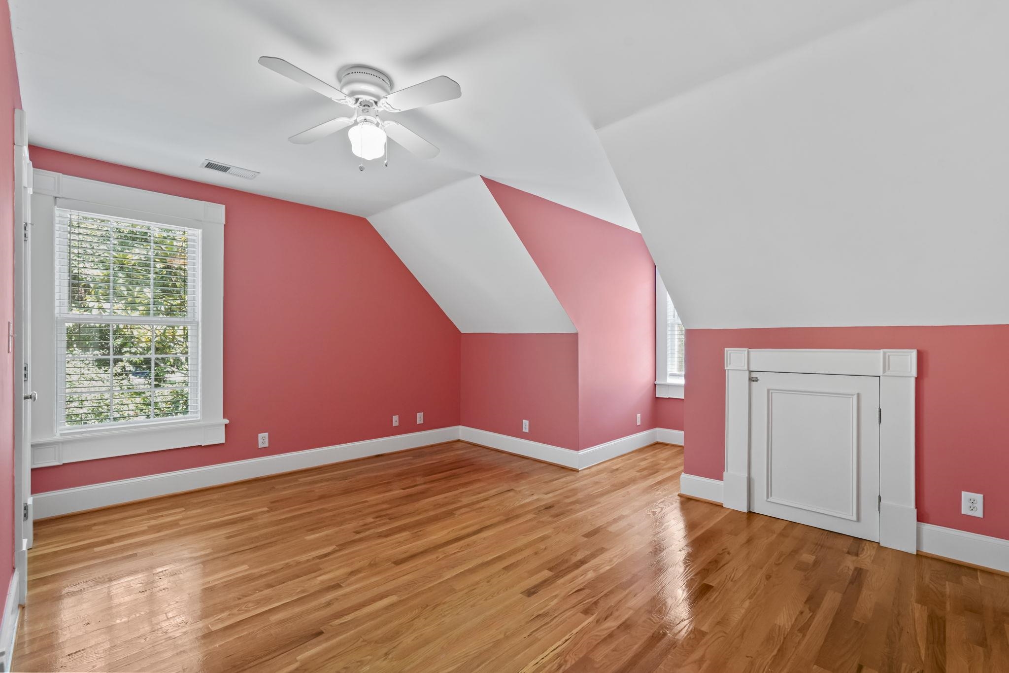 2412 Watson Dr. Property Photo 24