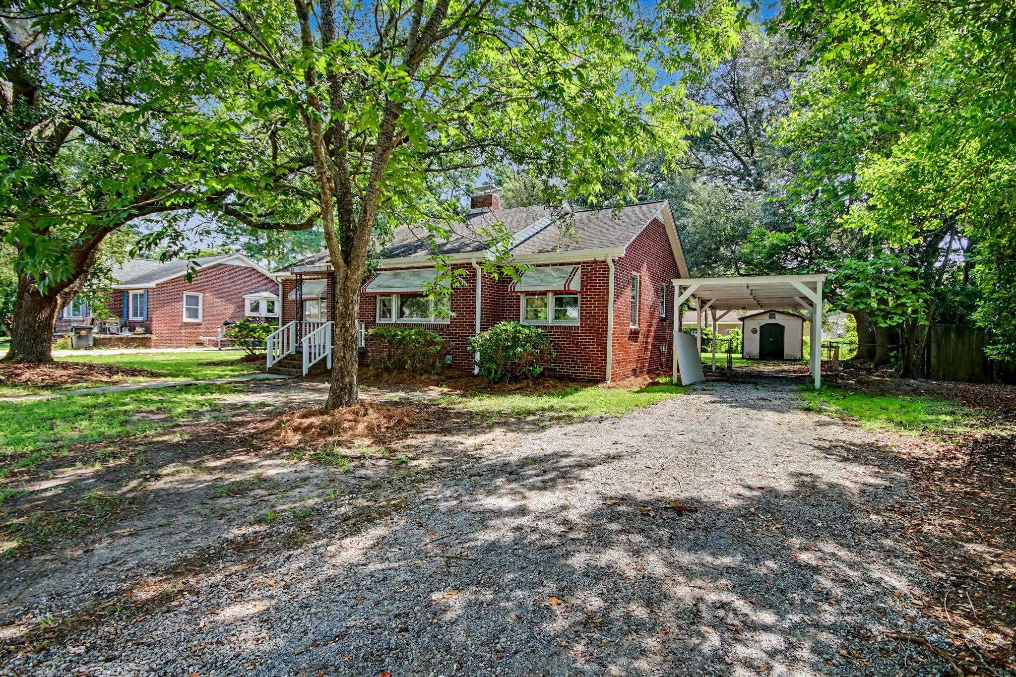 1916 Calhoun Dr. Property Photo 3