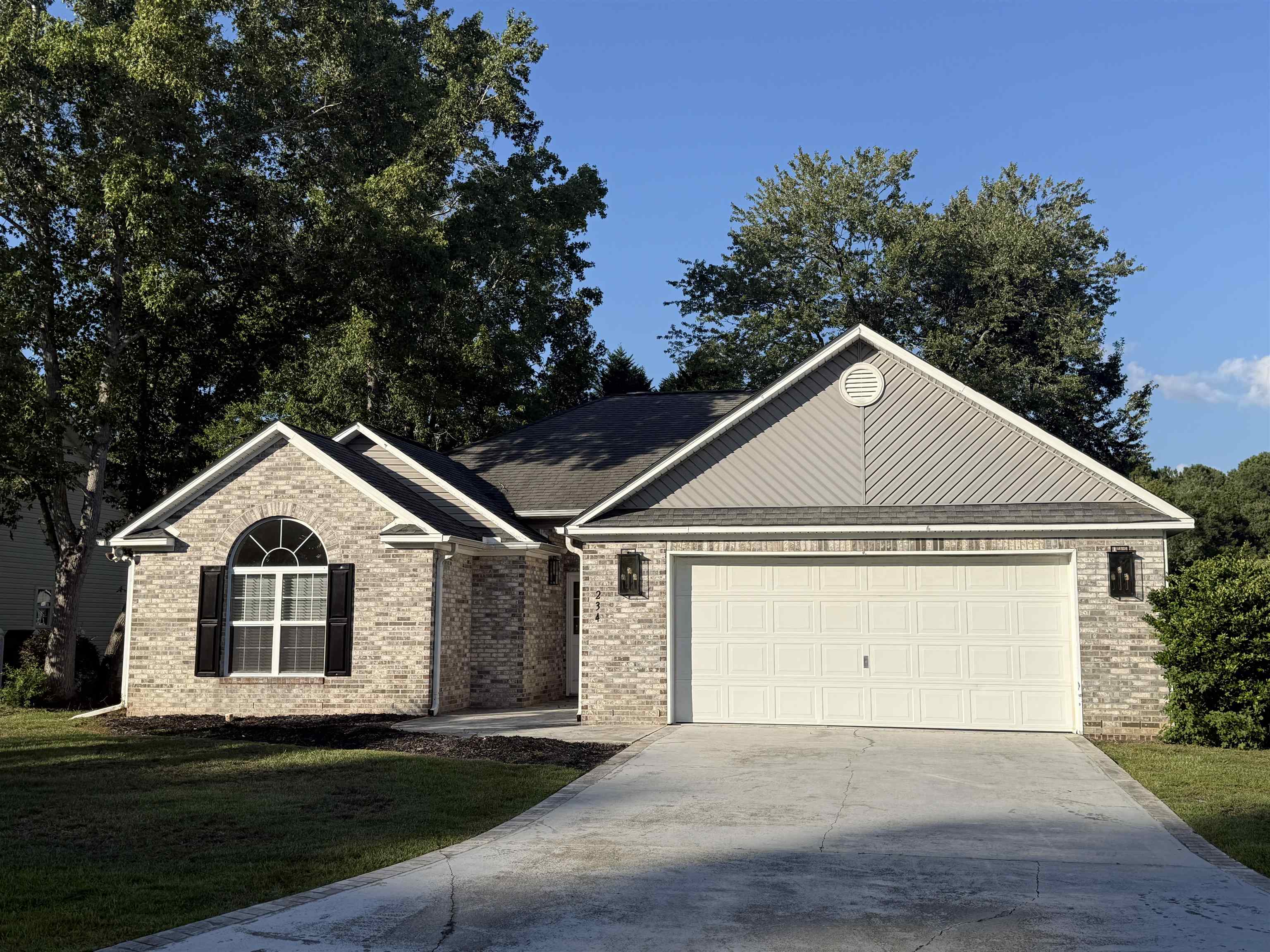 234 Sienna Dr. Property Photo 1