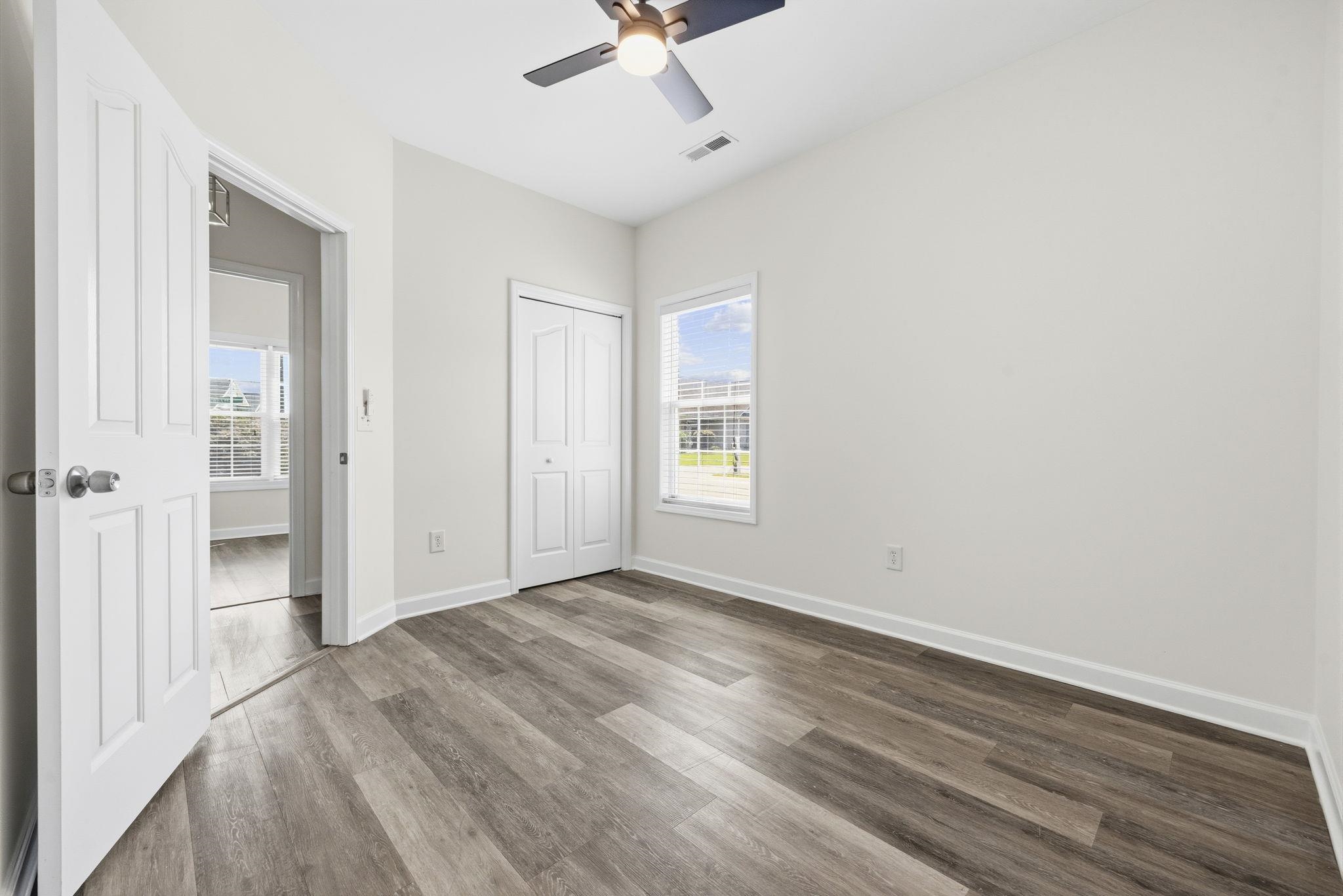 480 Andorra St. Property Photo 33