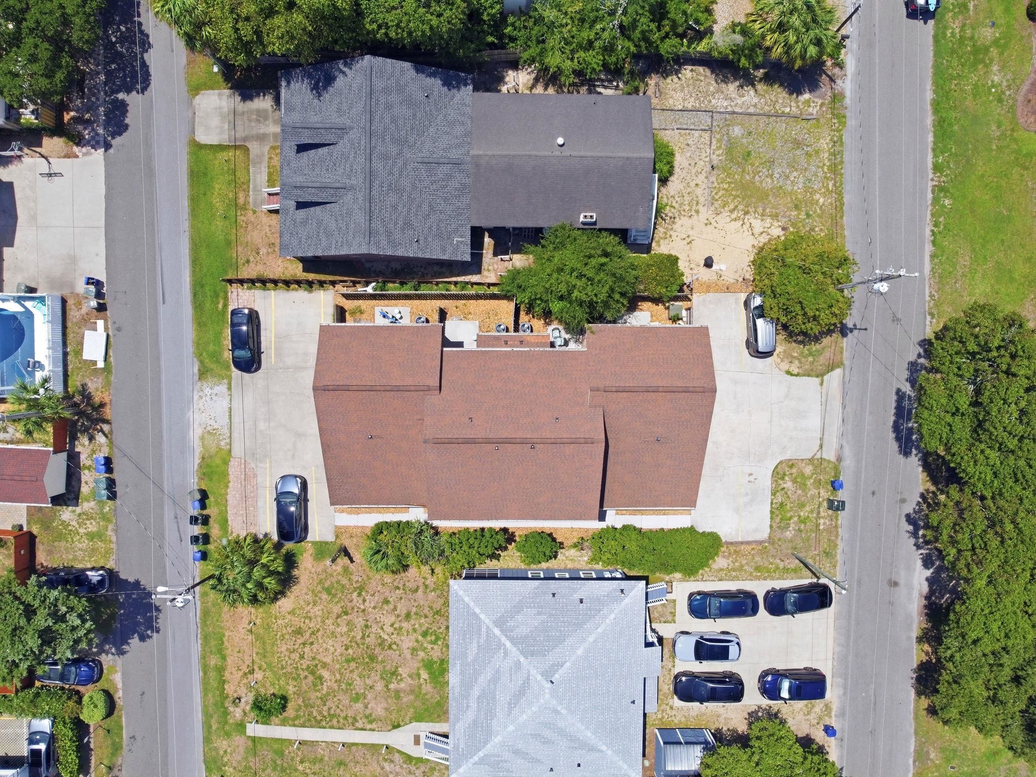 1408 Perrin Dr. Property Photo 4