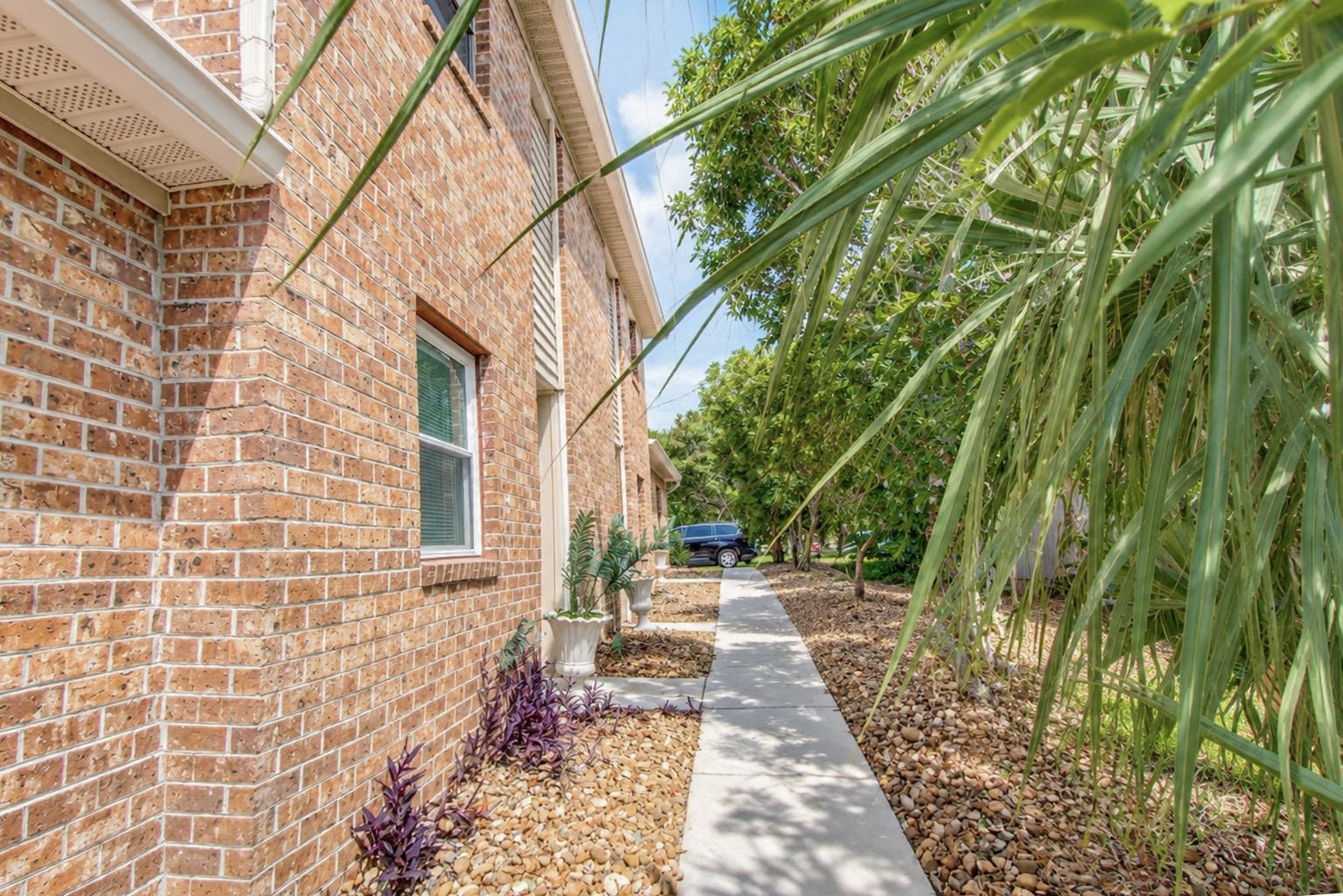 1408 Perrin Dr. Property Photo 12