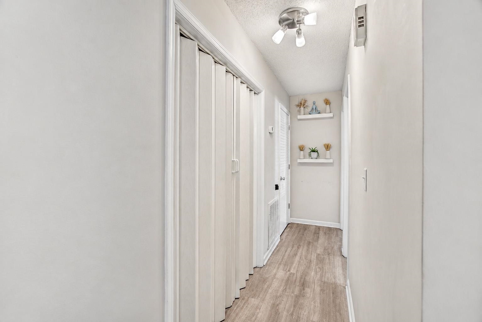 1408 Perrin Dr. Property Photo 45