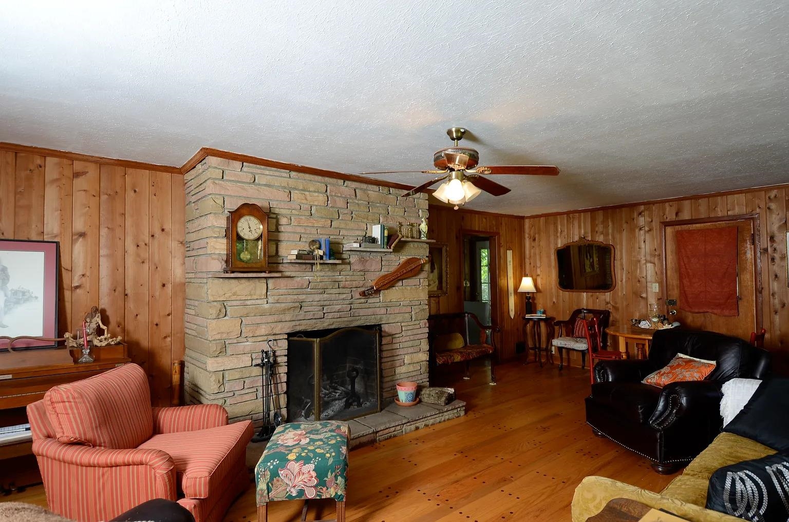 100 Highway 521 Property Photo 5