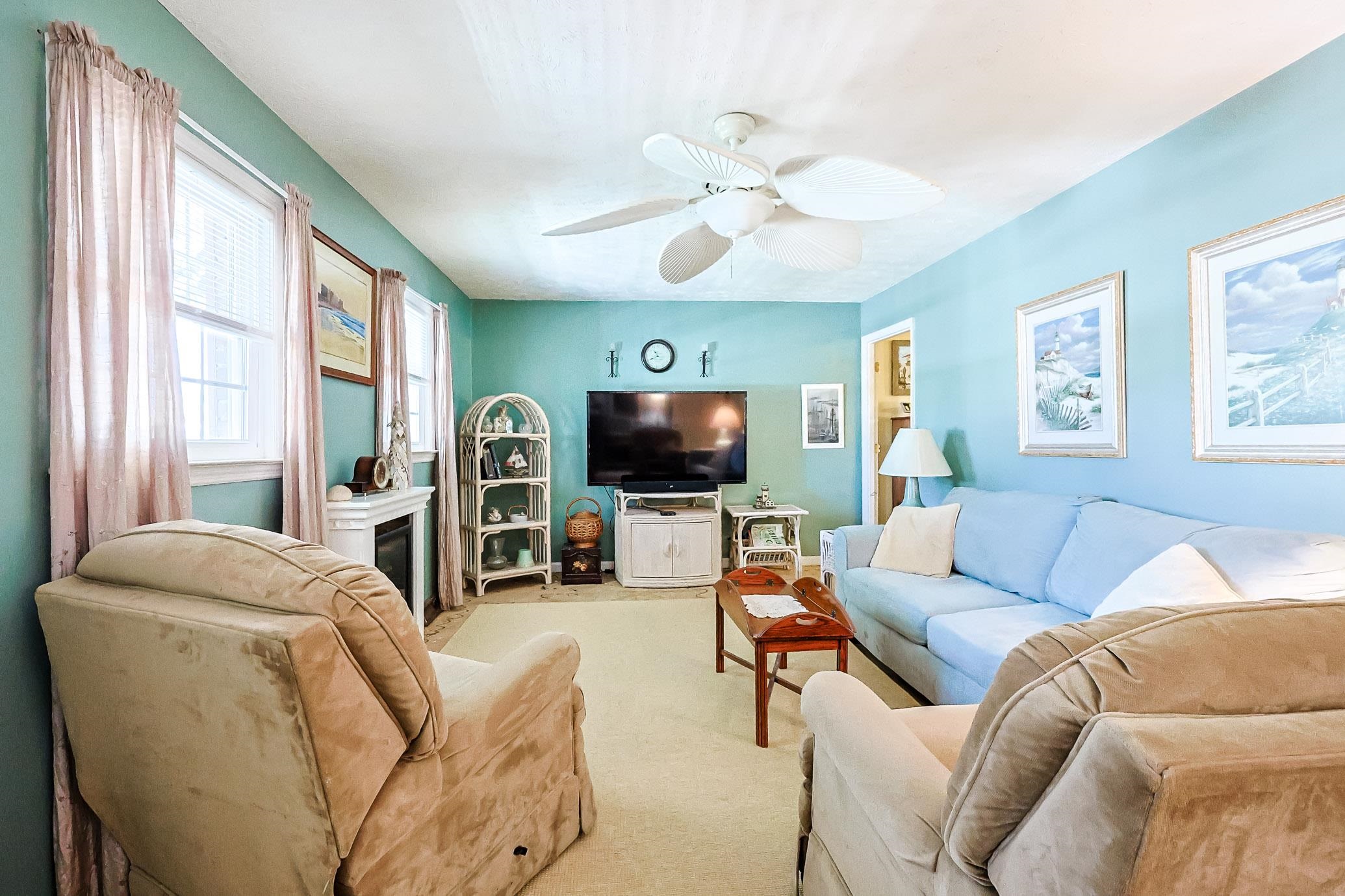 903 Tiffany Ln. Property Photo 3