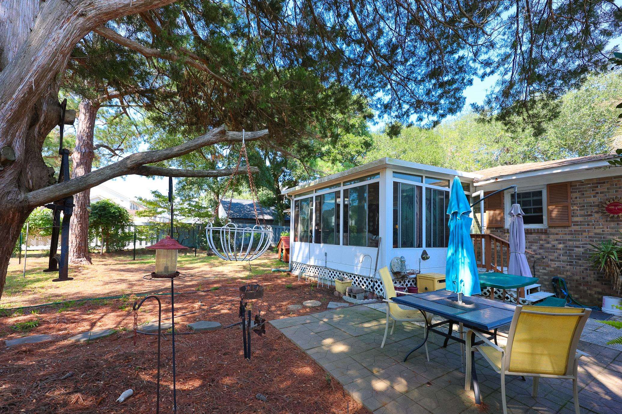 903 Tiffany Ln. Property Photo 24