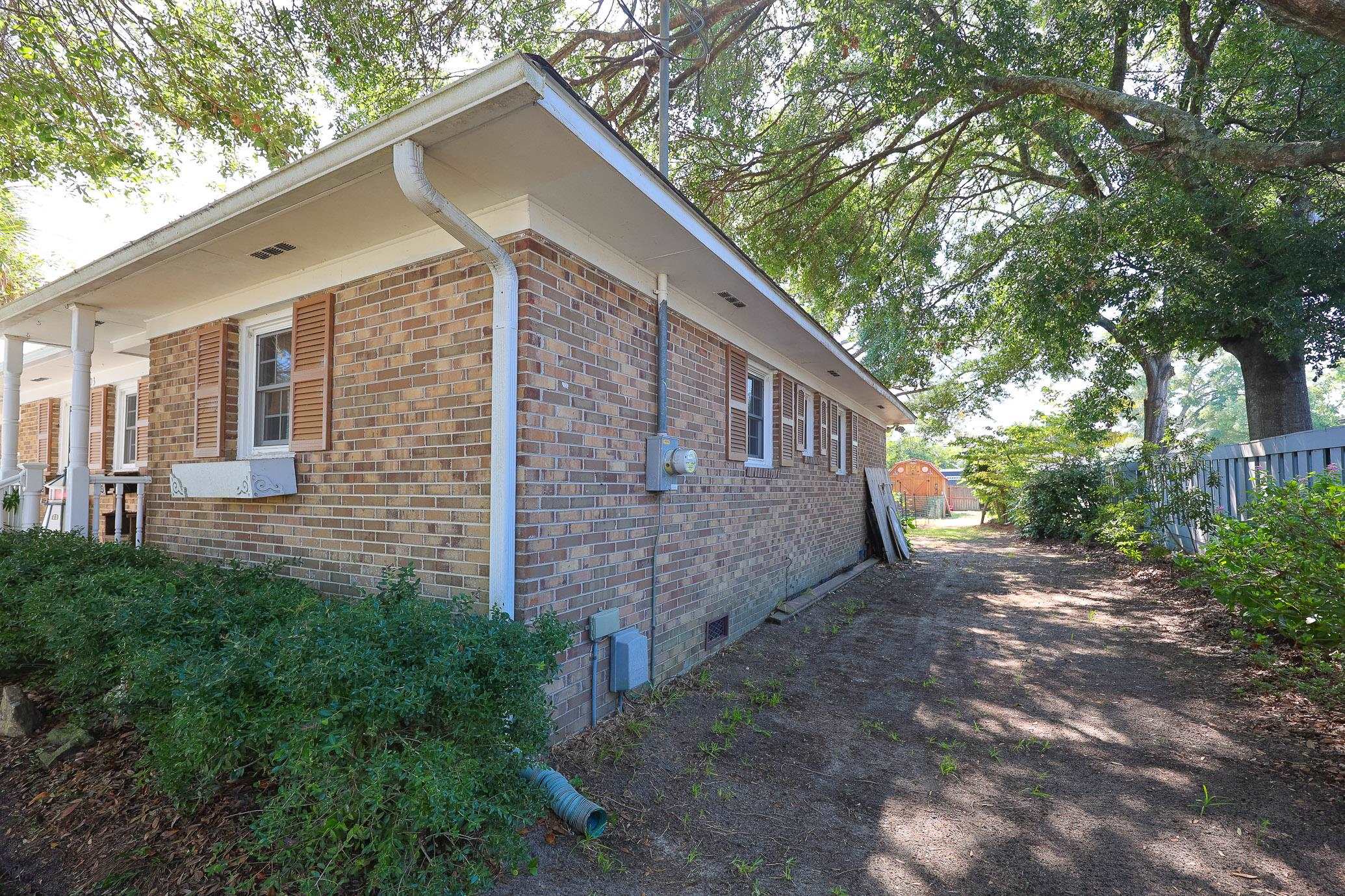 903 Tiffany Ln. Property Photo 31