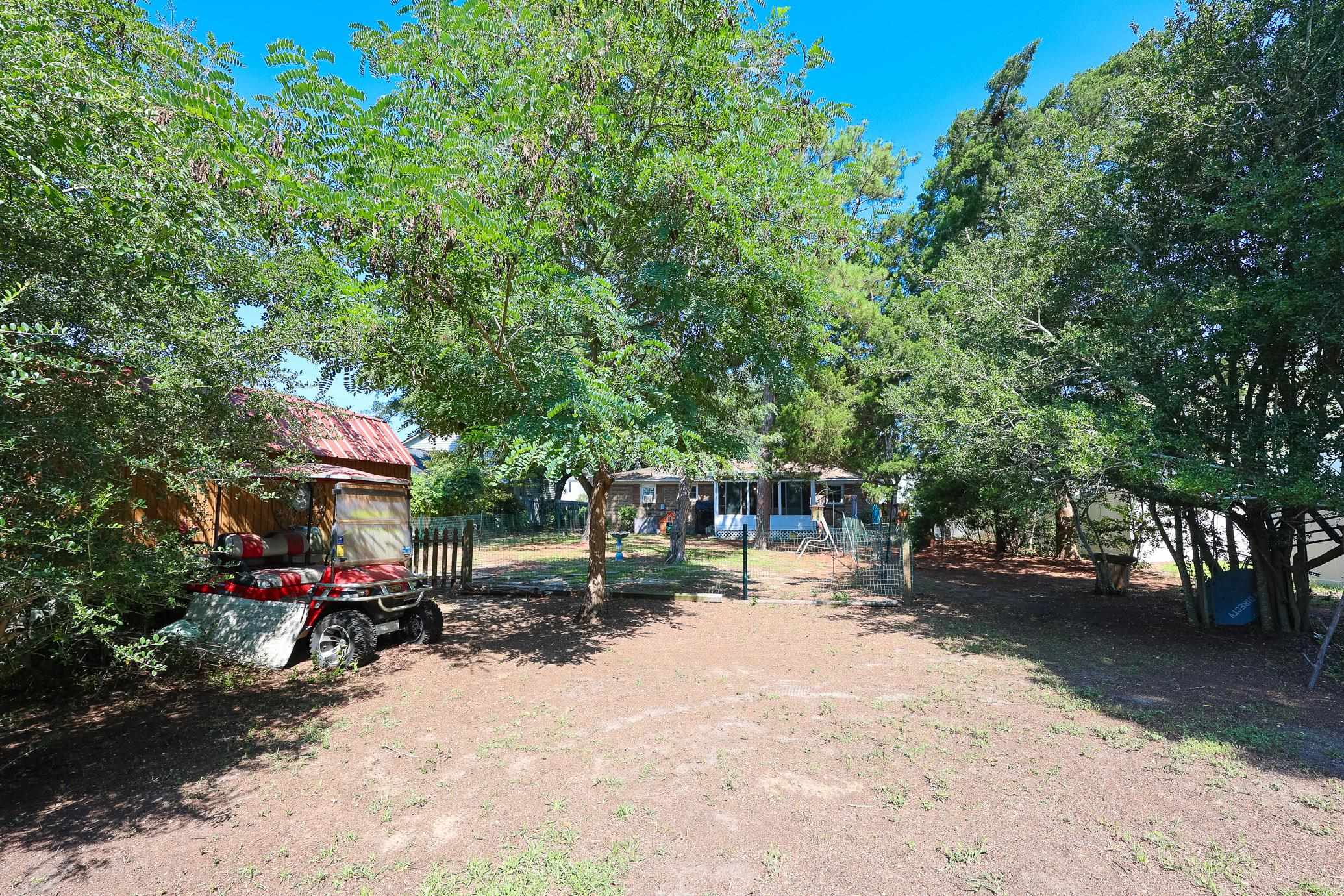 903 Tiffany Ln. Property Photo 32