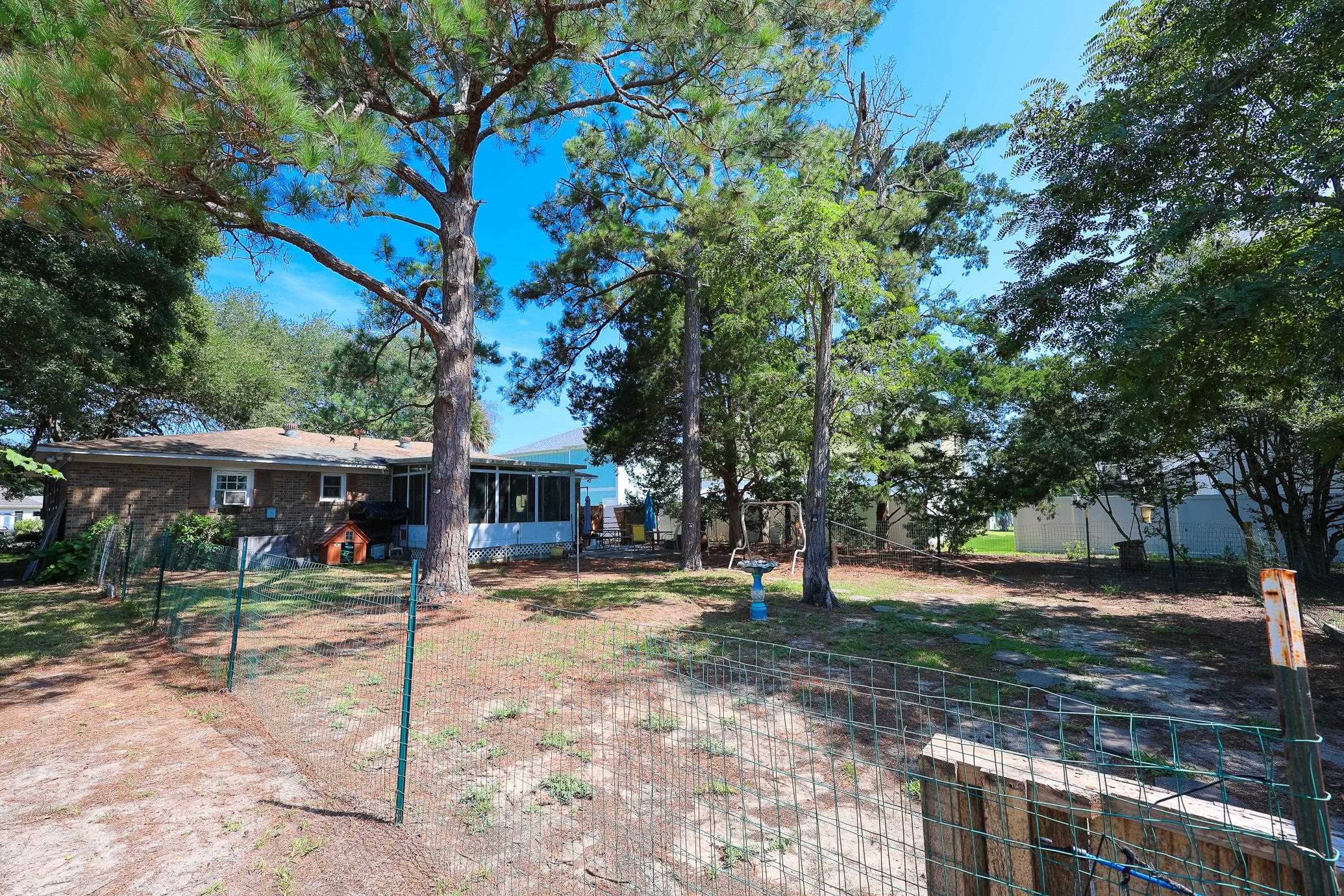 903 Tiffany Ln. Property Photo 33