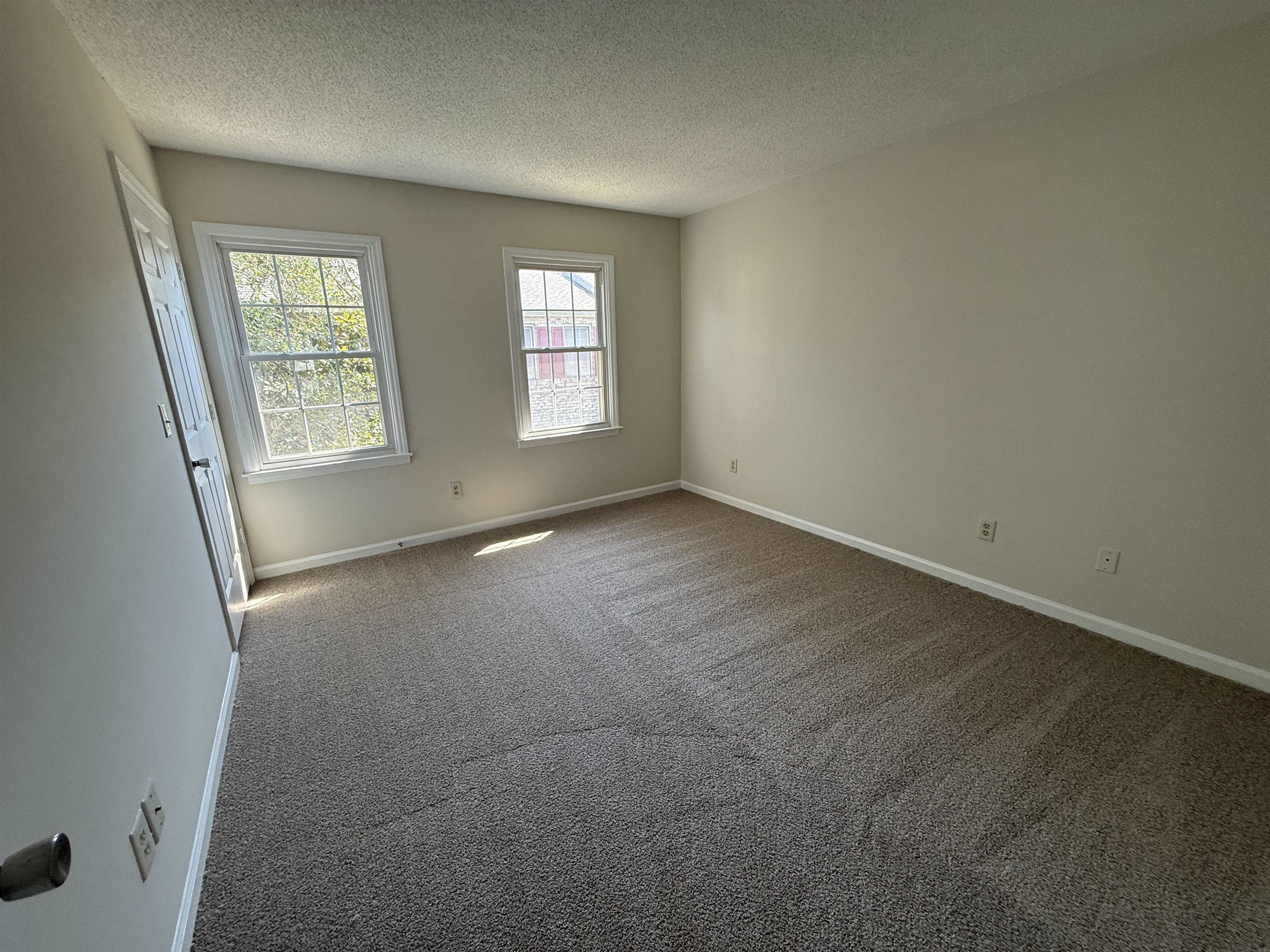1506 Havens Dr. Property Photo 16