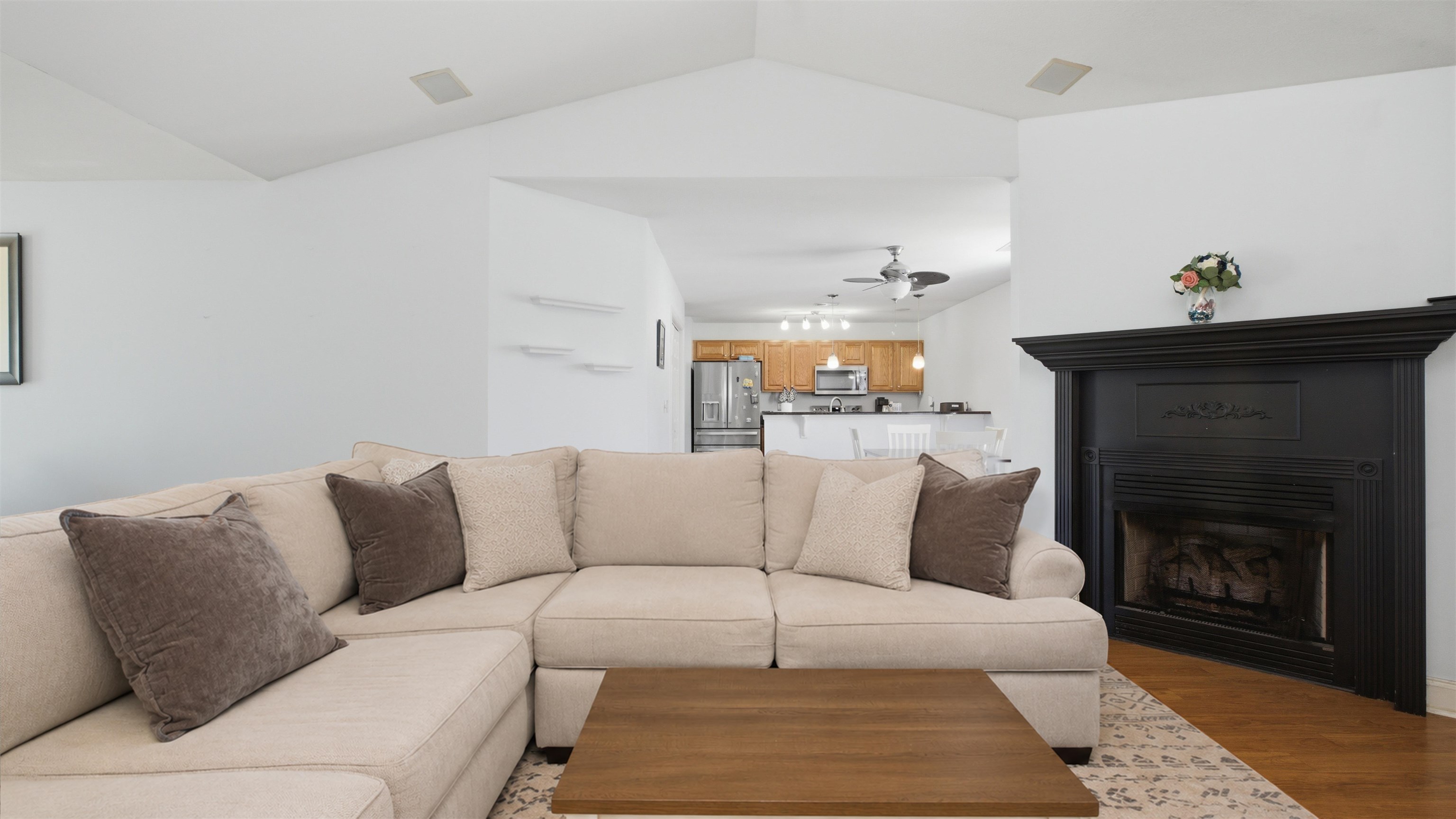 1017 Macala Dr. Property Photo 8