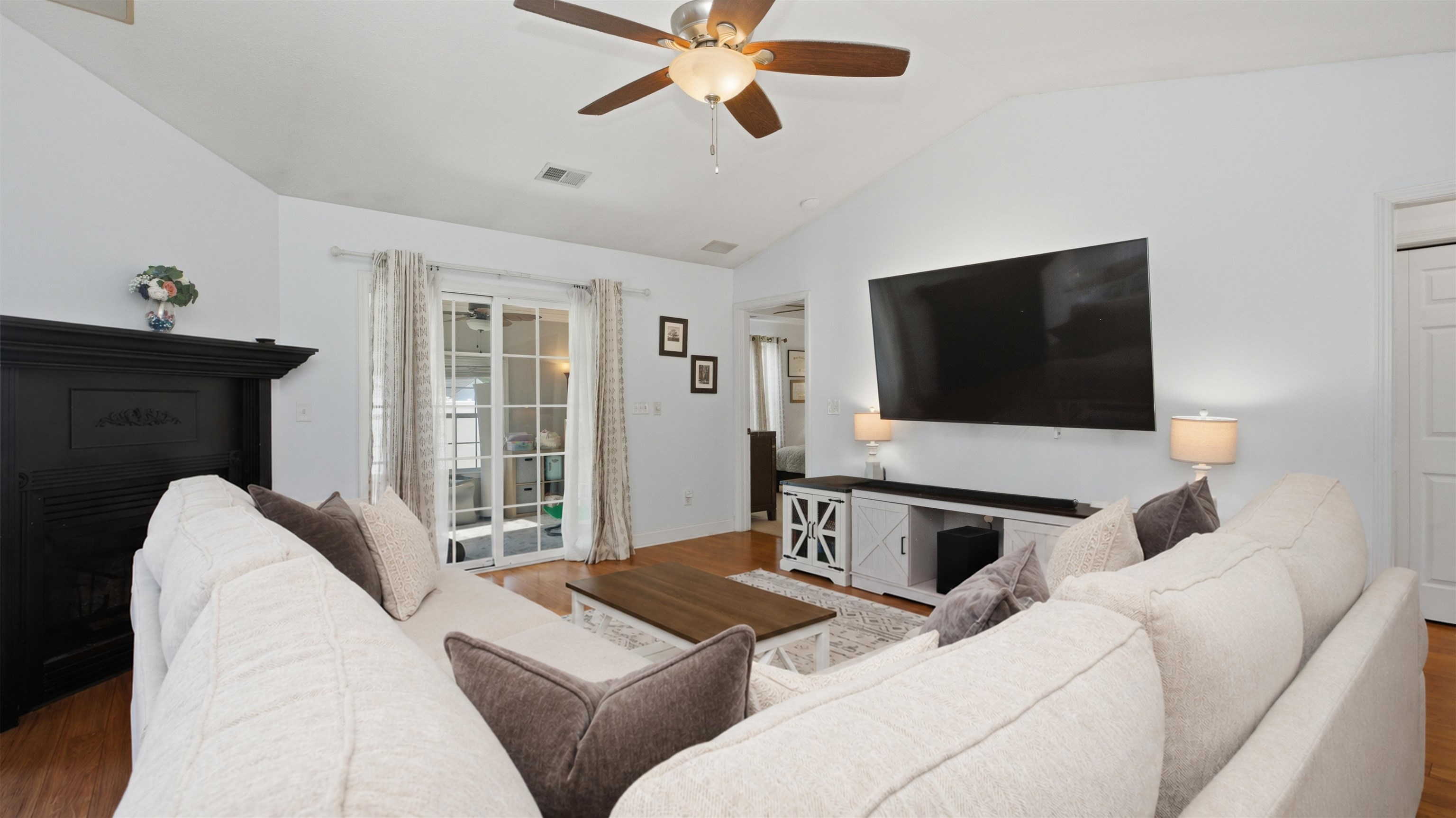 1017 Macala Dr. Property Photo 10