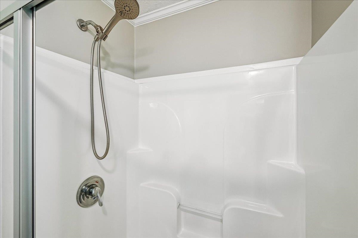 125 Bill W Way Property Photo 12