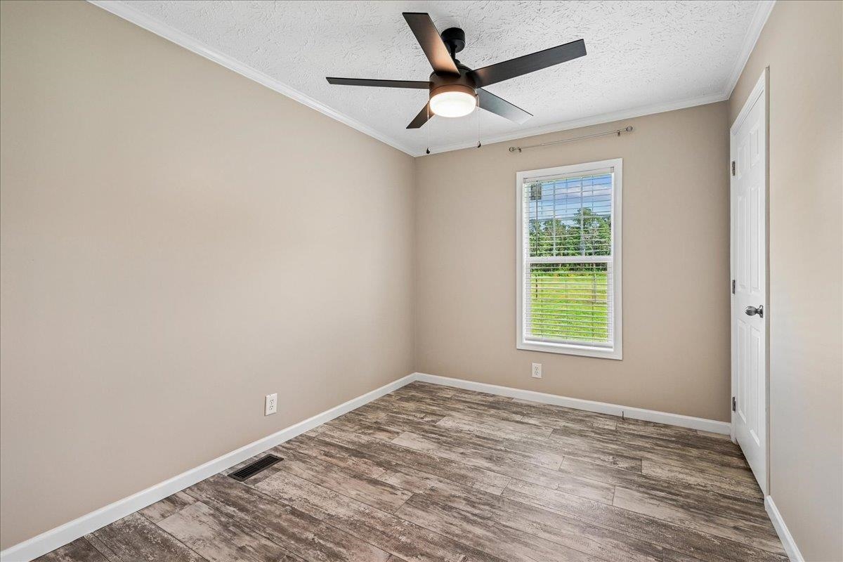 125 Bill W Way Property Photo 40