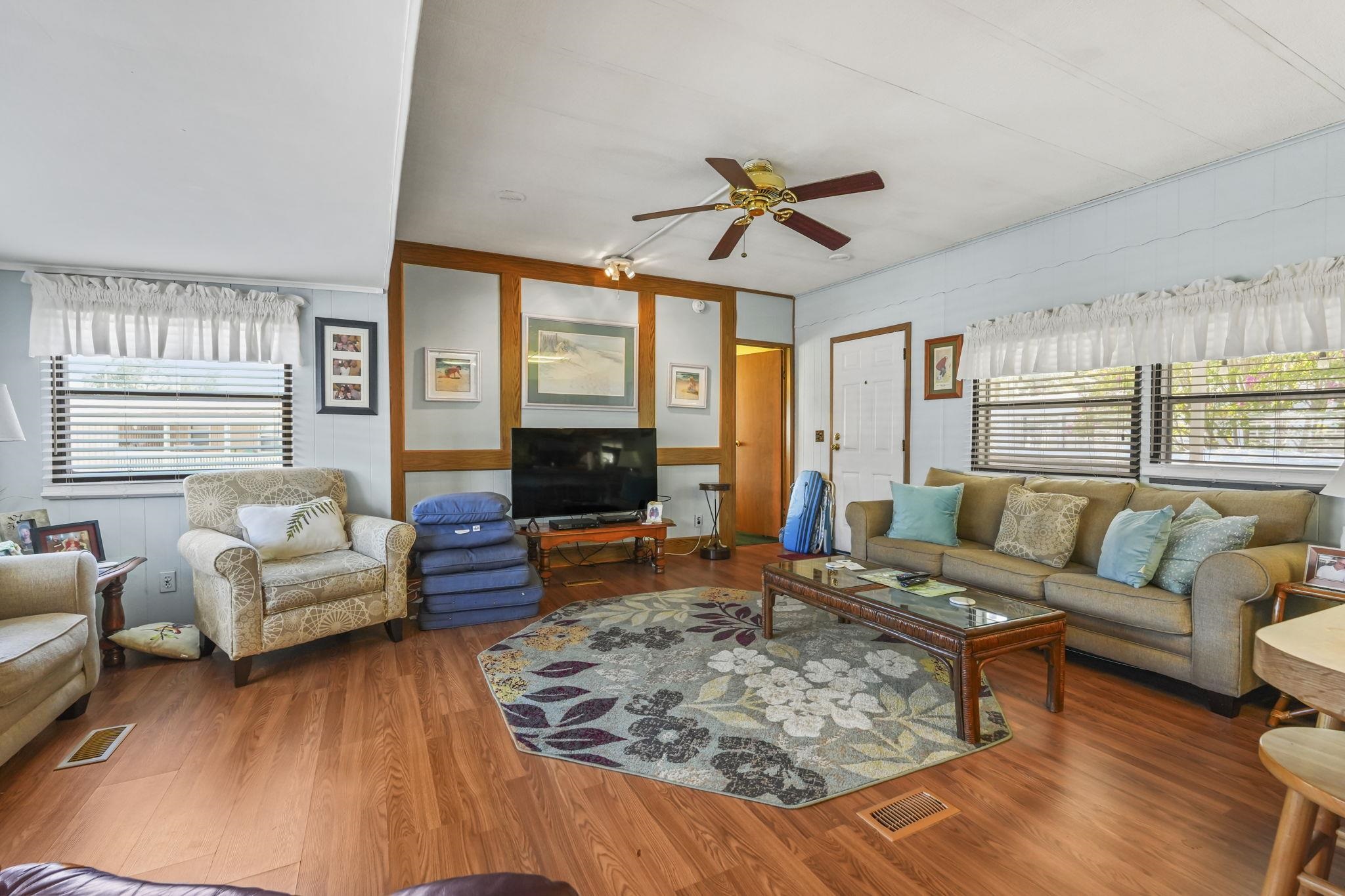 1509 Sand Dollar Ln. Property Photo 8