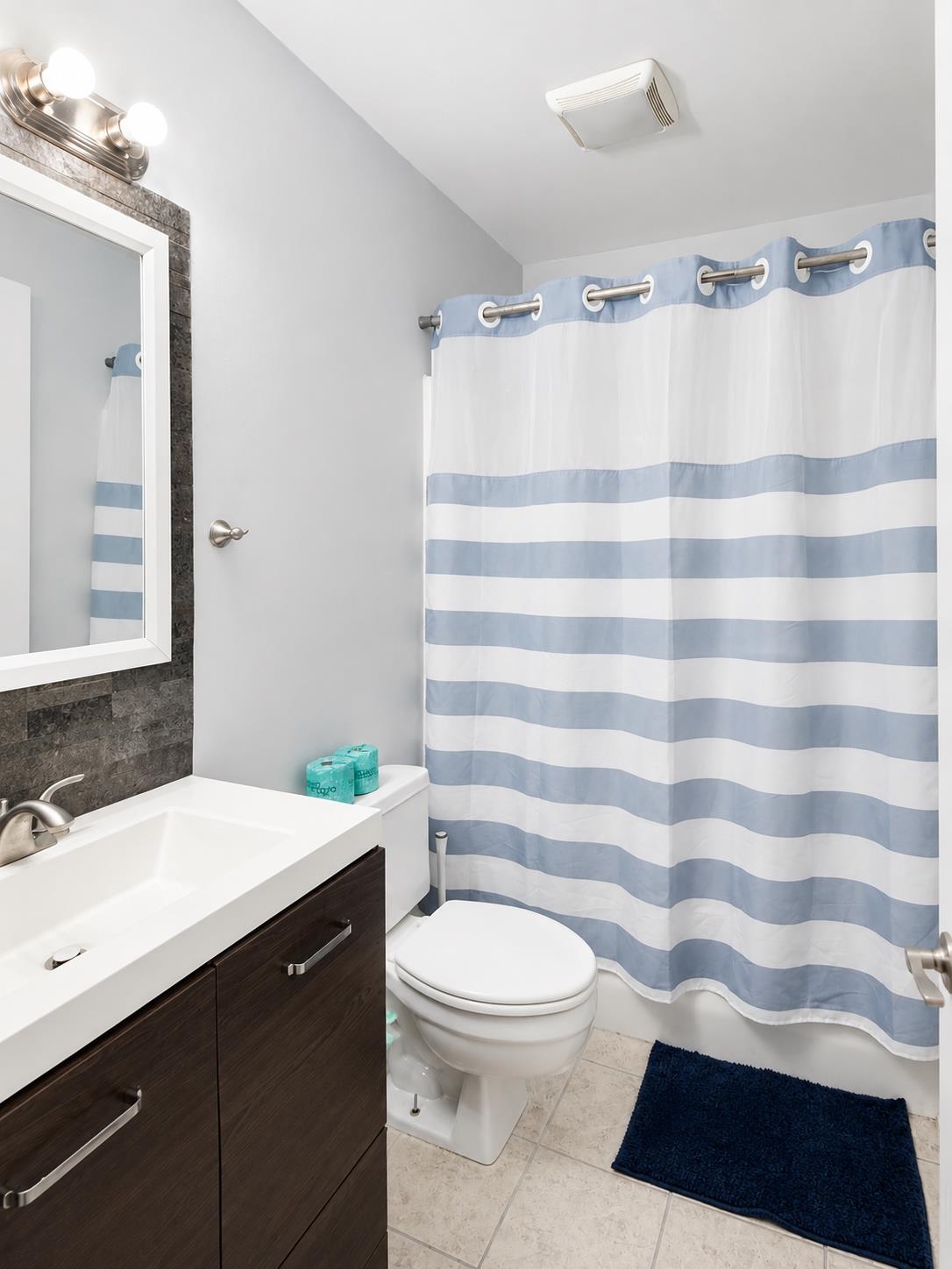 593 Blue River Ct. Property Photo 8