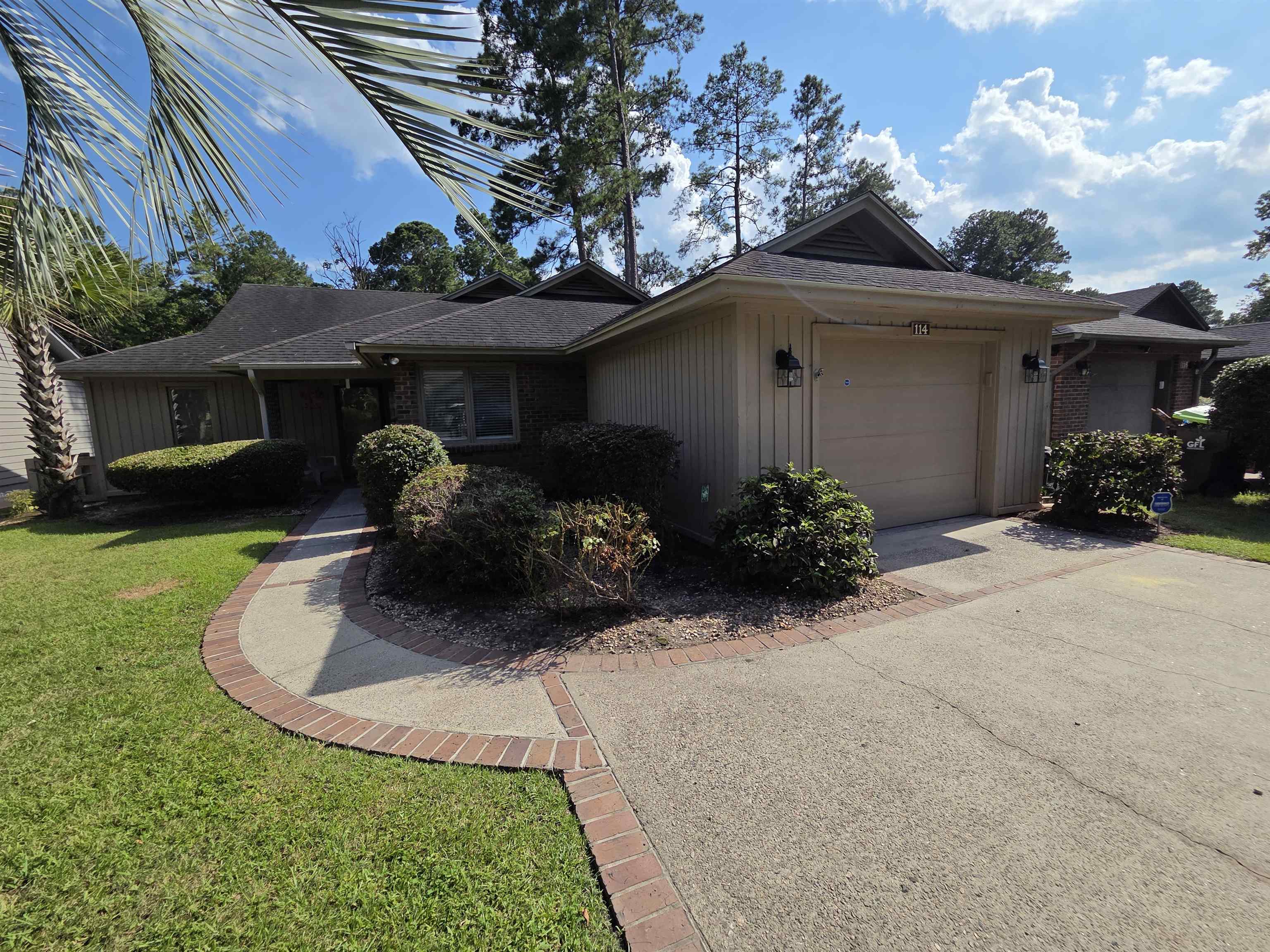 114 Boxwood Ln. Property Photo 5