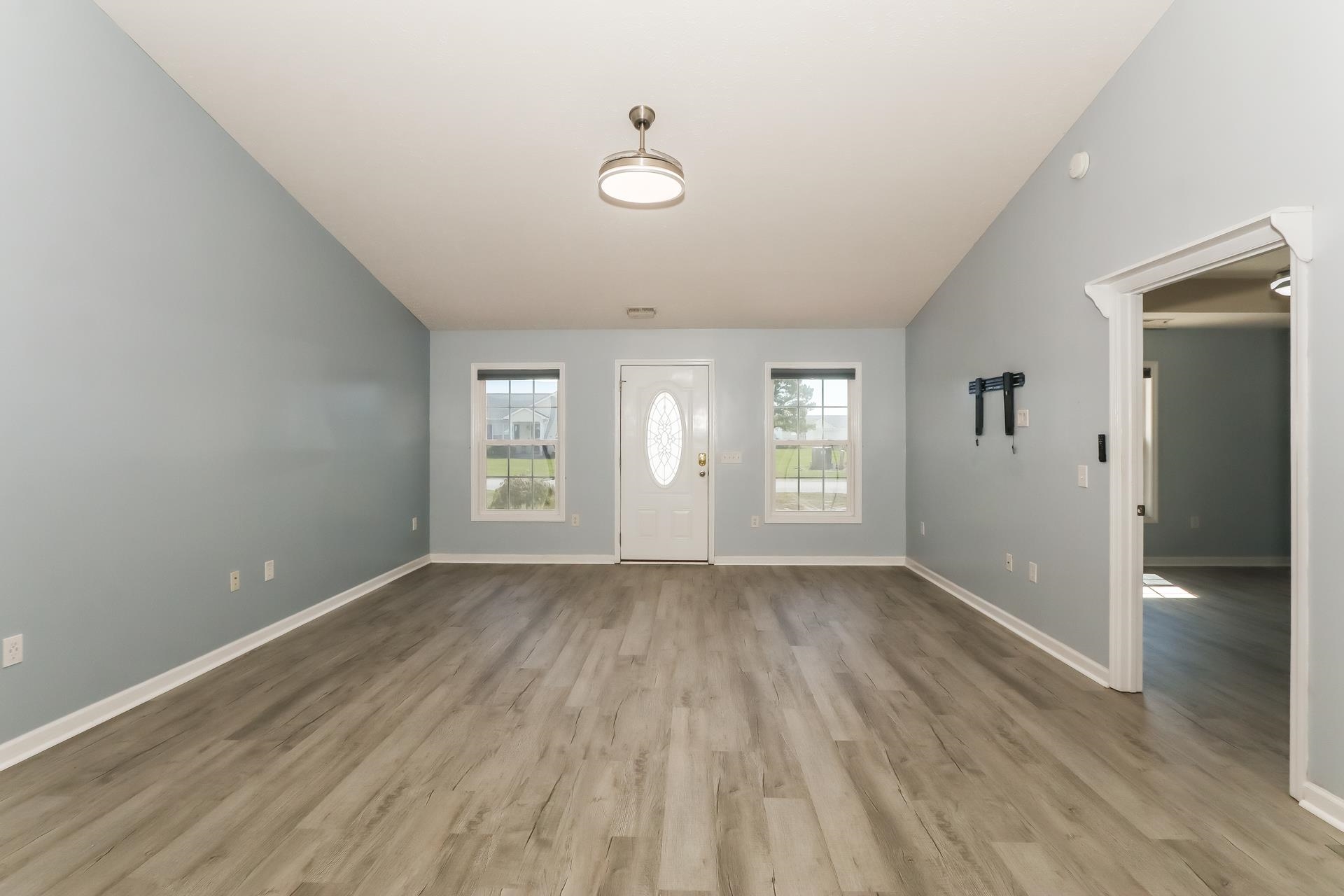 468 Carolina Hickory St. Property Photo 5
