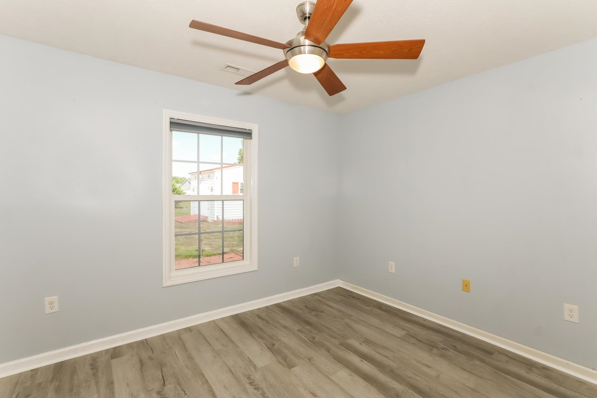 468 Carolina Hickory St. Property Photo 16