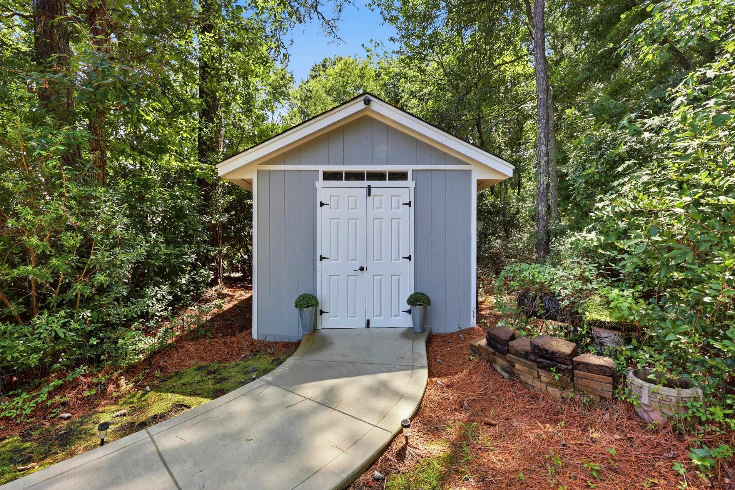 163 Red Tail Hawk Loop Property Photo 37