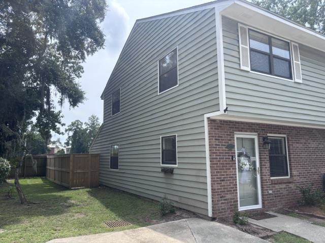 5173 Inlet Garden Ct. Property Photo 2