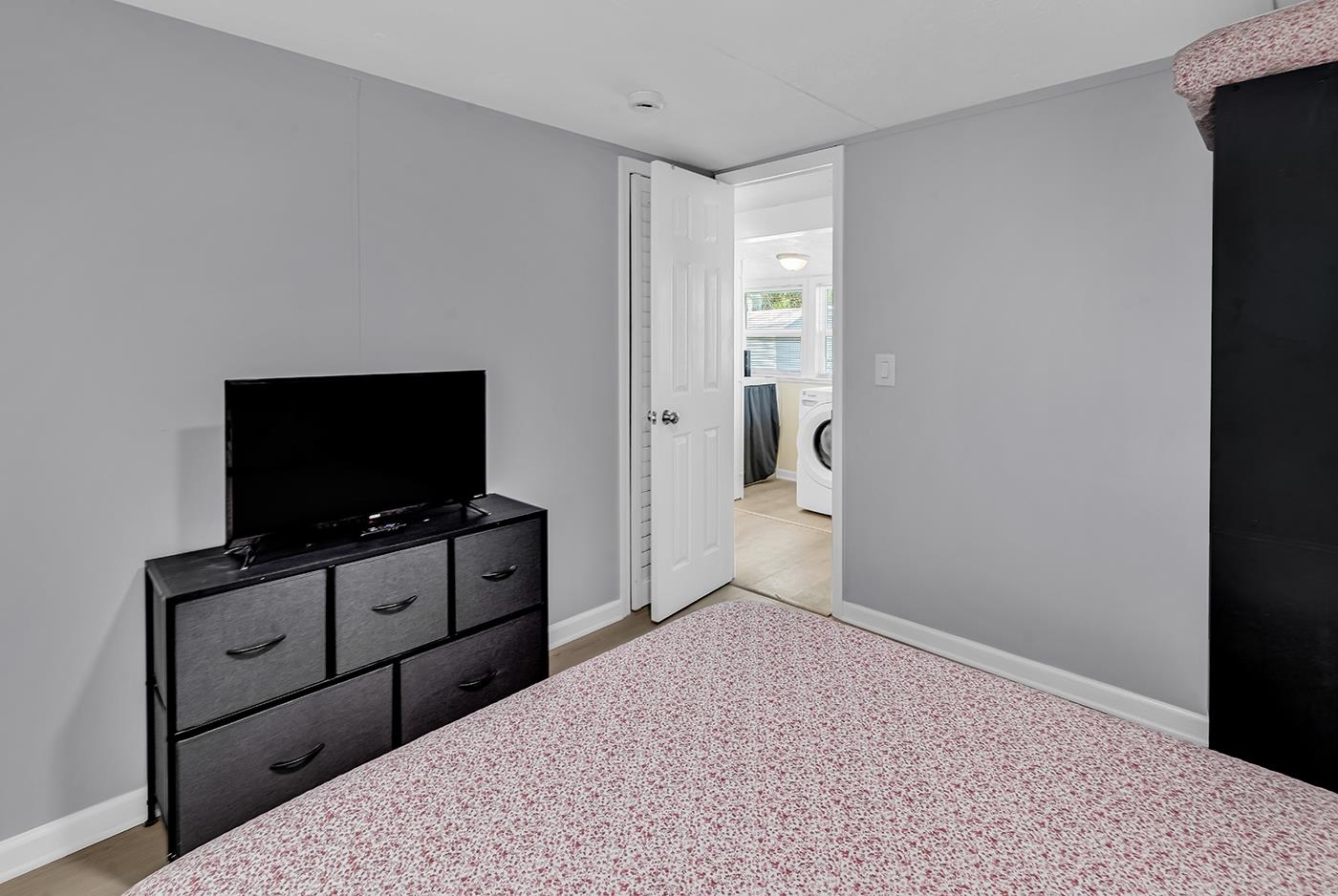 170 Braddock Ct. Property Photo 15