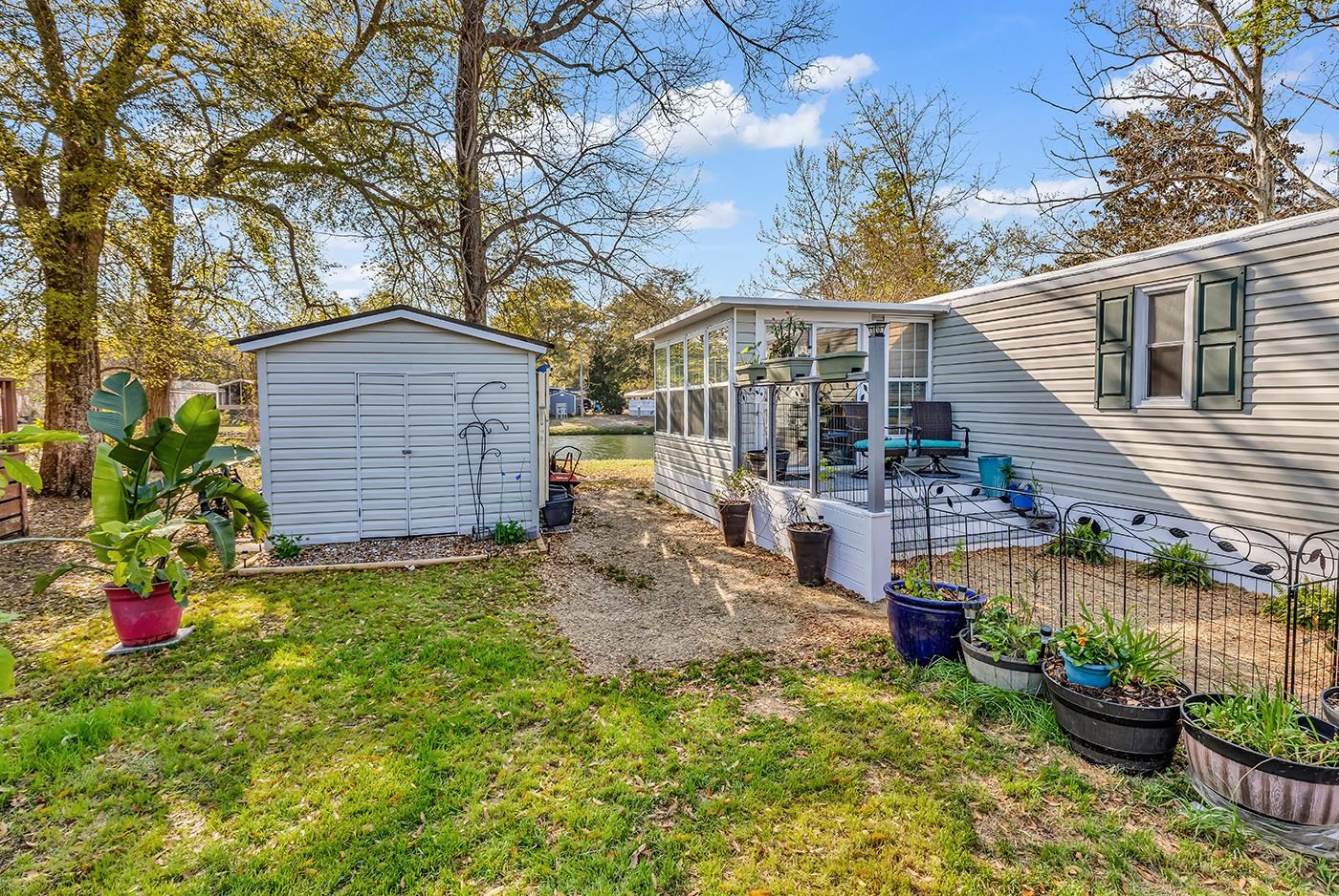 170 Braddock Ct. Property Photo 32