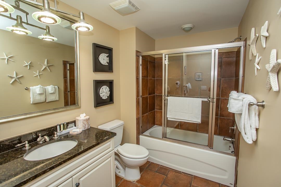 100 North Beach Blvd. Property Photo 7
