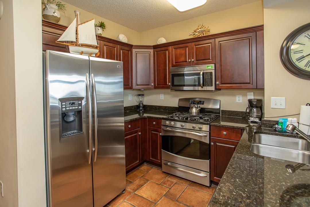 100 North Beach Blvd. Property Photo 11