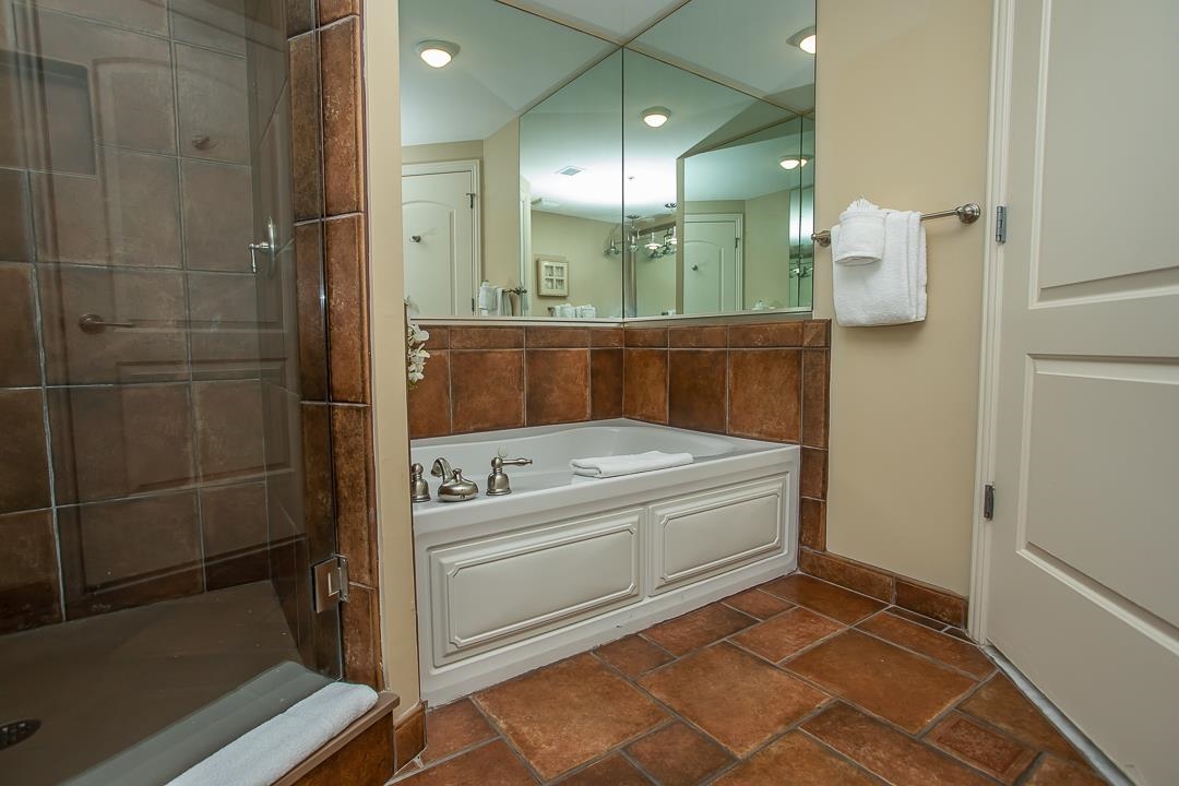 100 North Beach Blvd. Property Photo 26