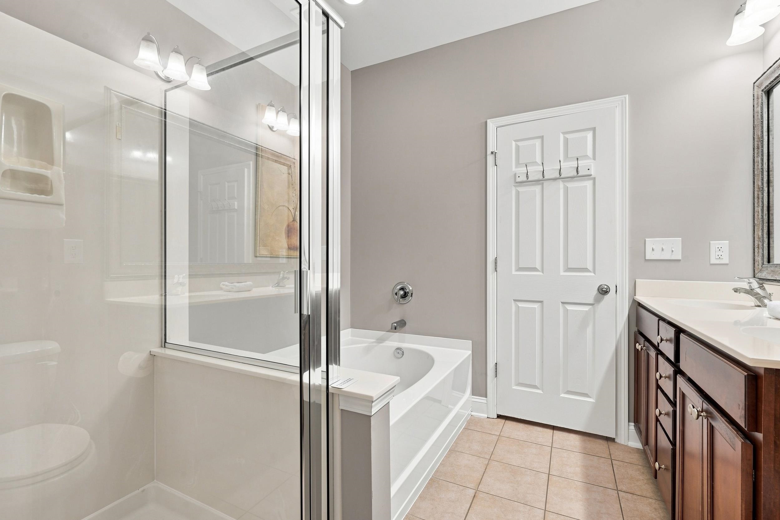 6014 Catalina Dr. Property Photo 12