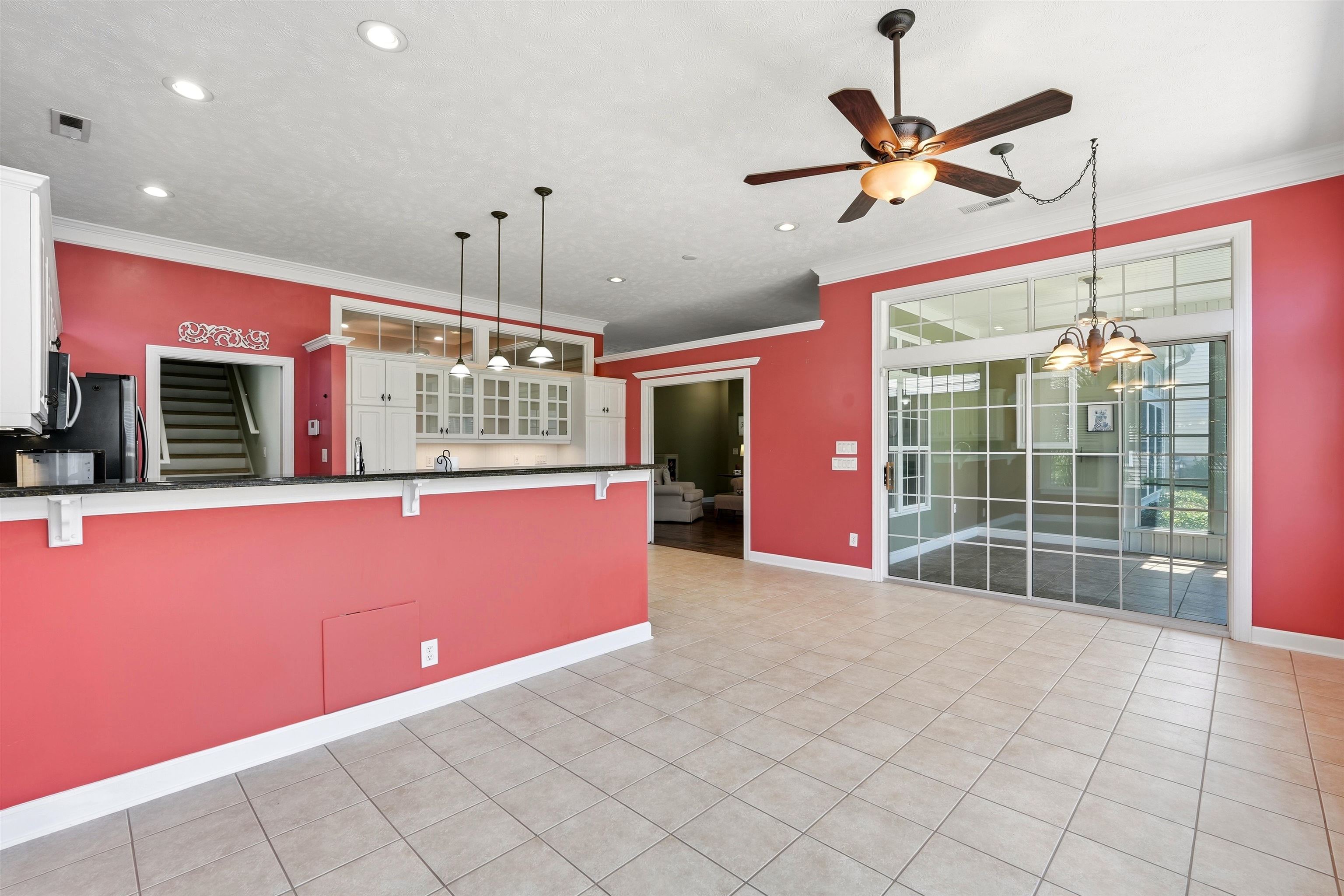 131 Wicklow Dr. Property Photo 13