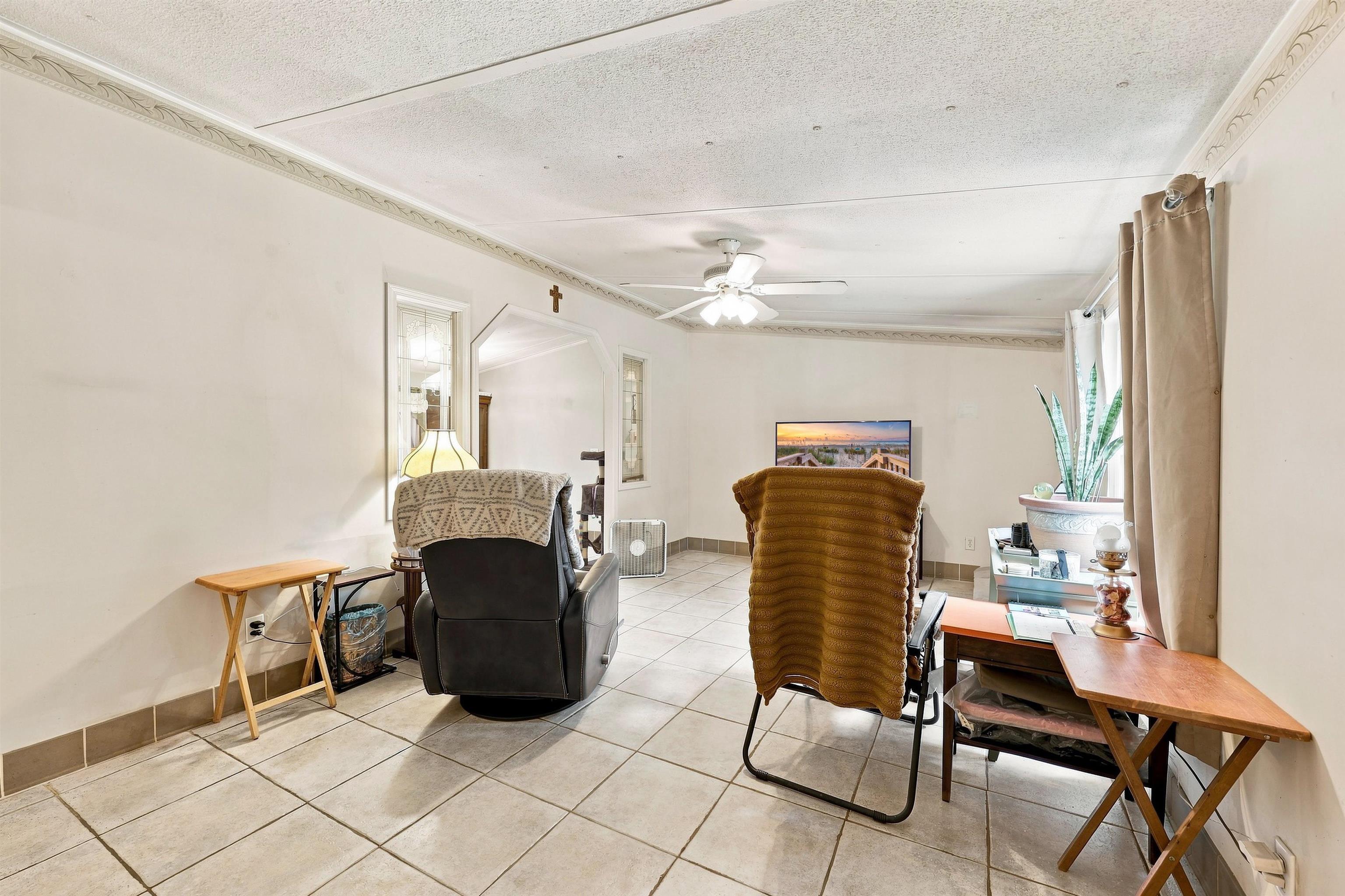 135 Ann Rudiger Ln. Property Photo 7