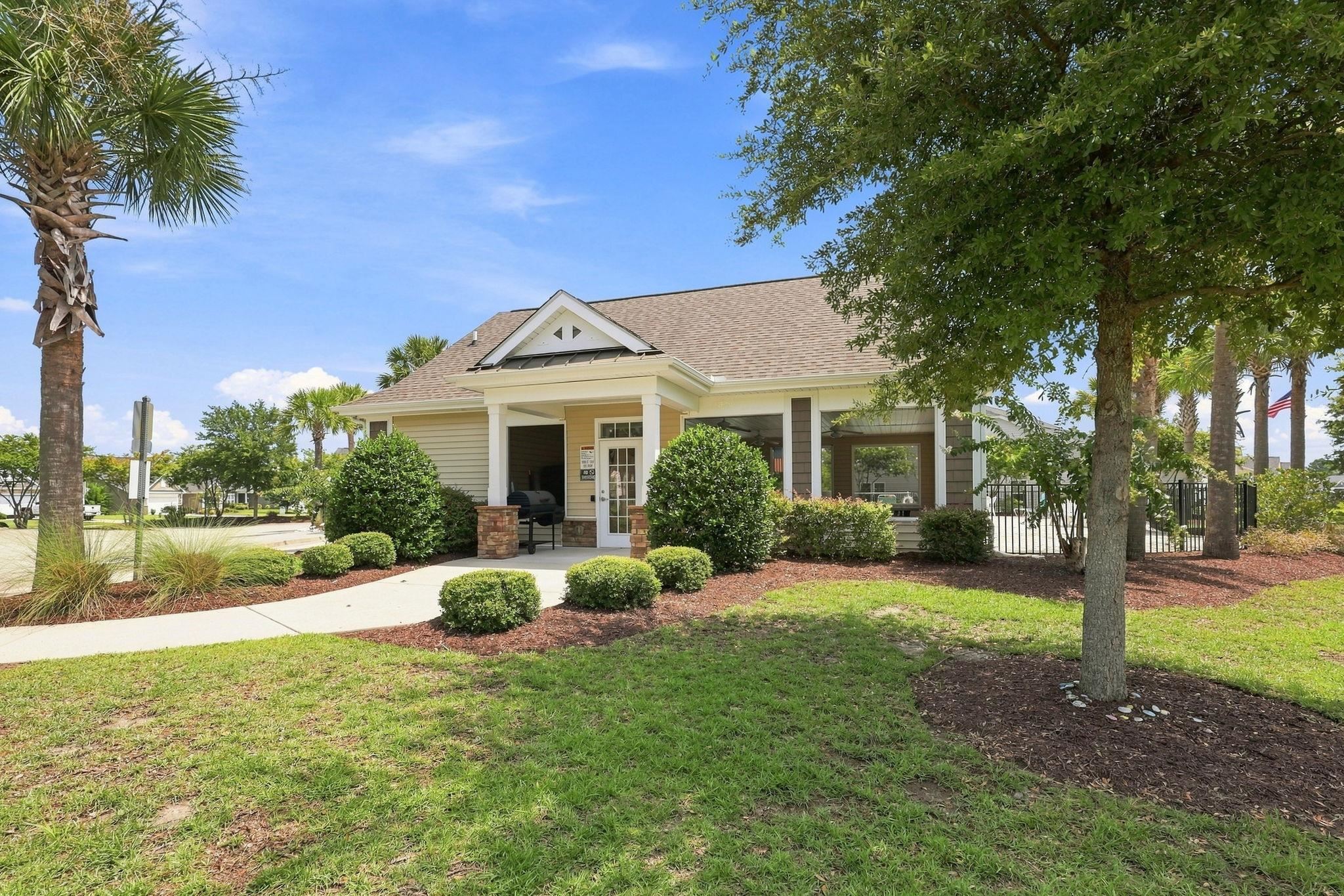 5085 Gladstone Dr Property Photo 45