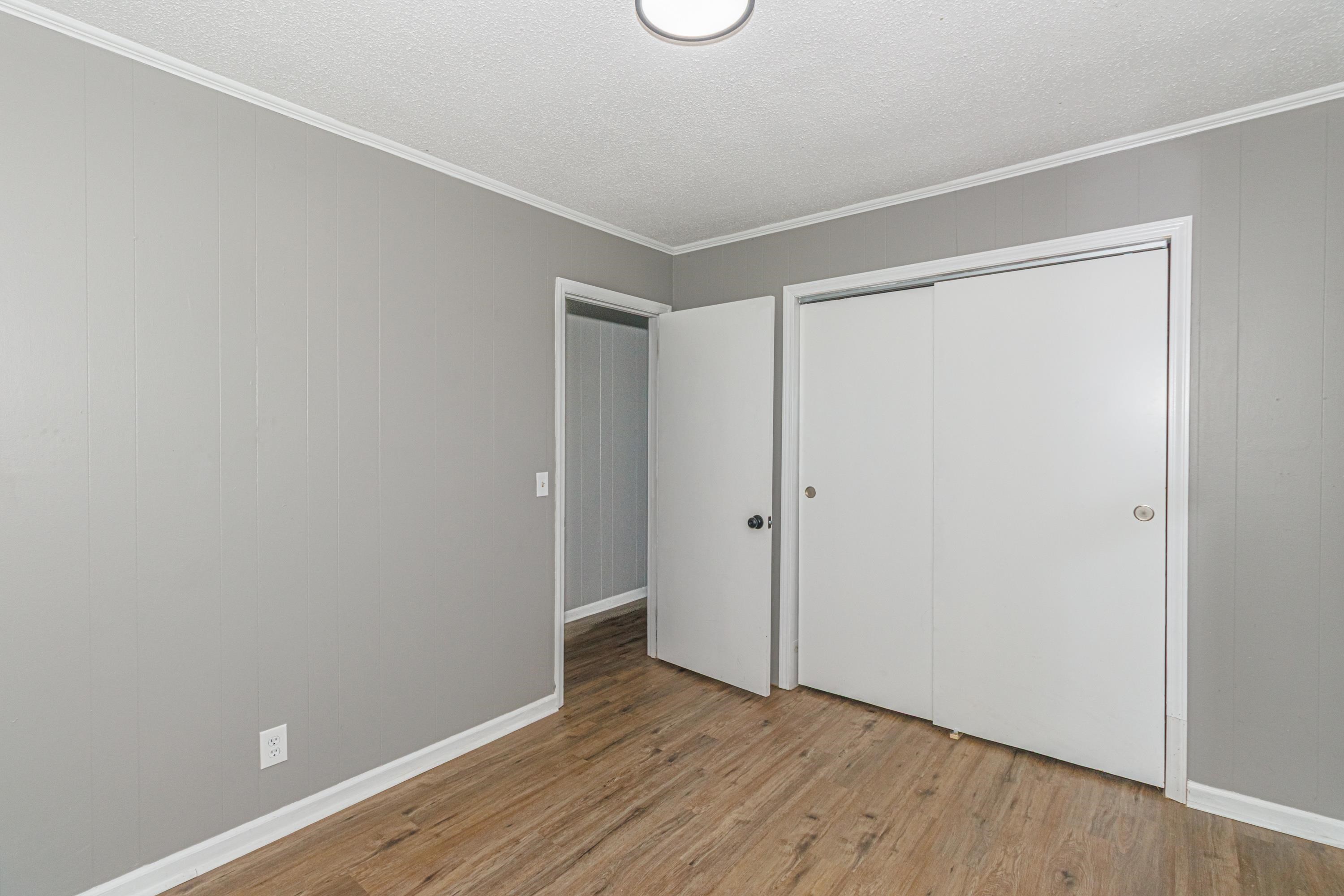 325 Grices Ferry Ct. Property Photo 23