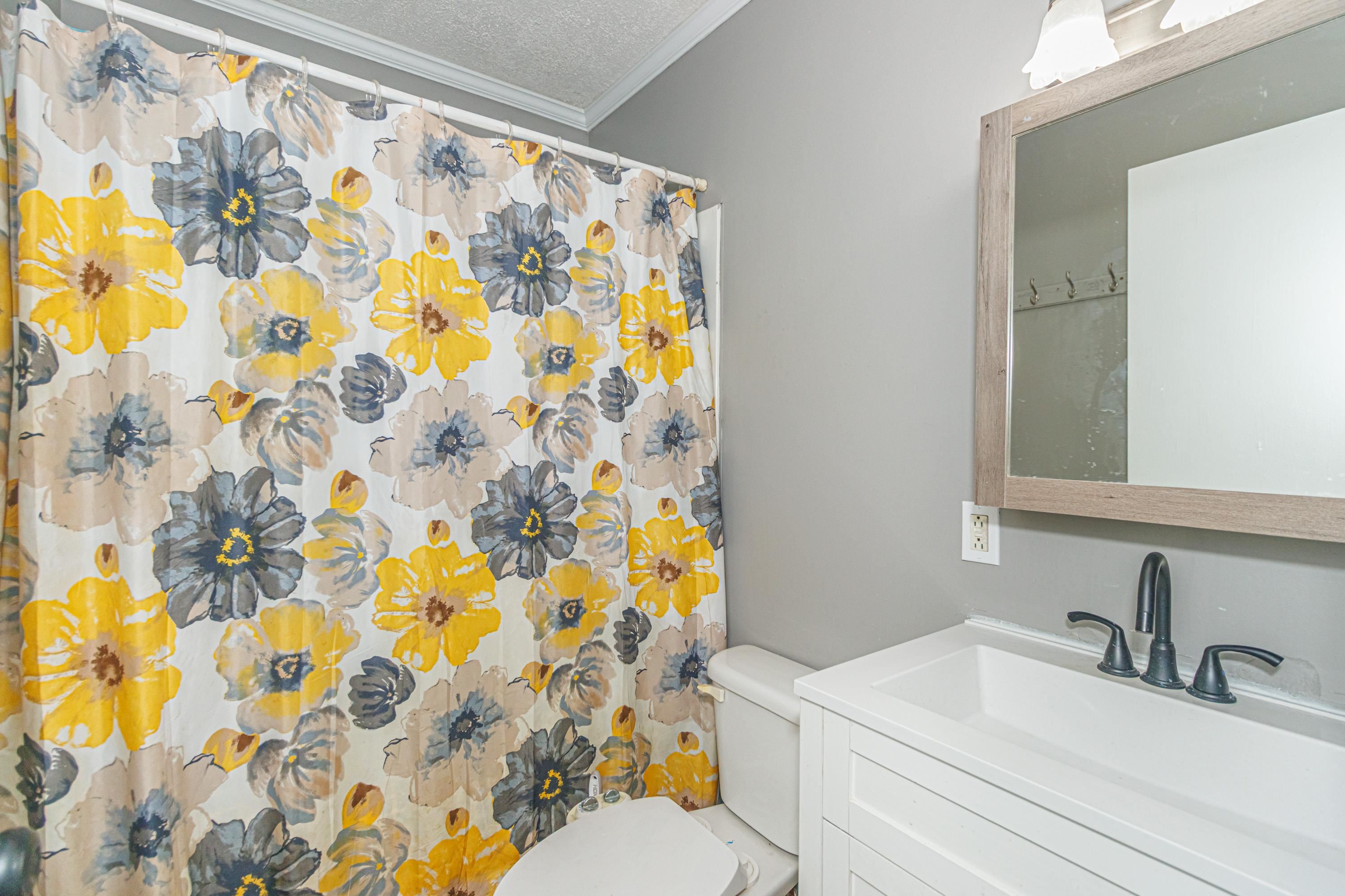 325 Grices Ferry Ct. Property Photo 32